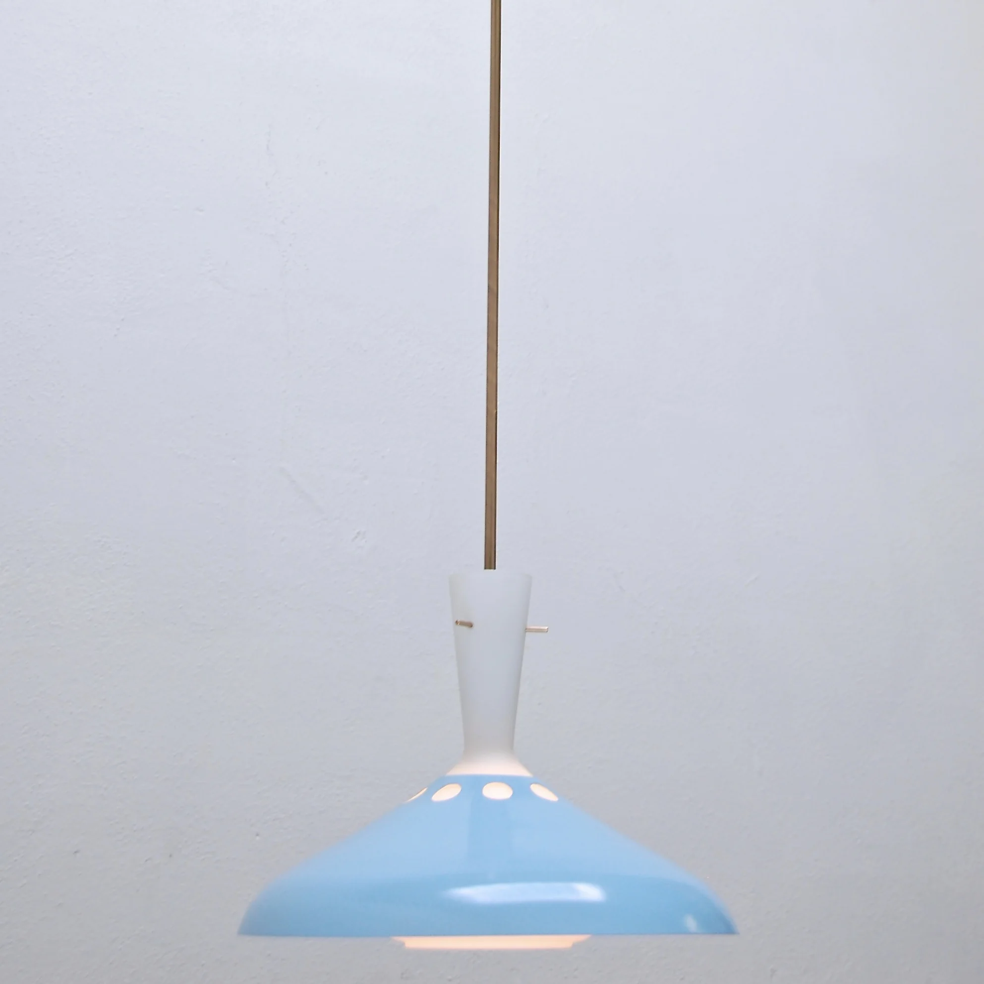 ItalianPendantLight4.jpg