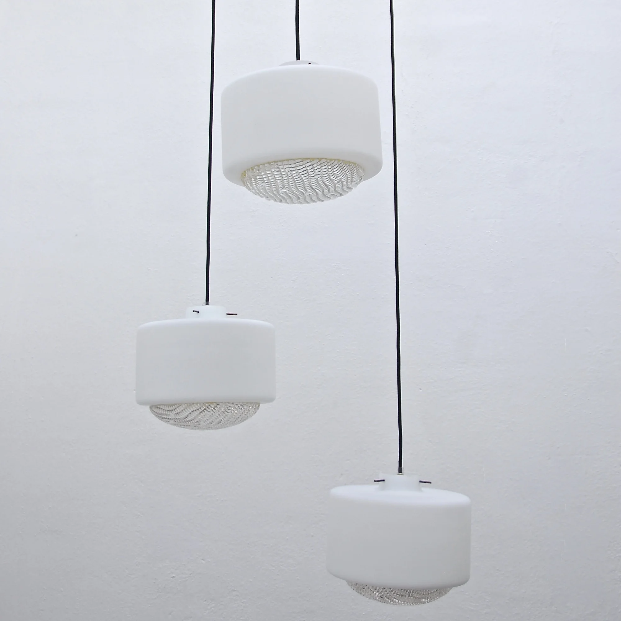ItalianTriGlassChandelier3.jpg