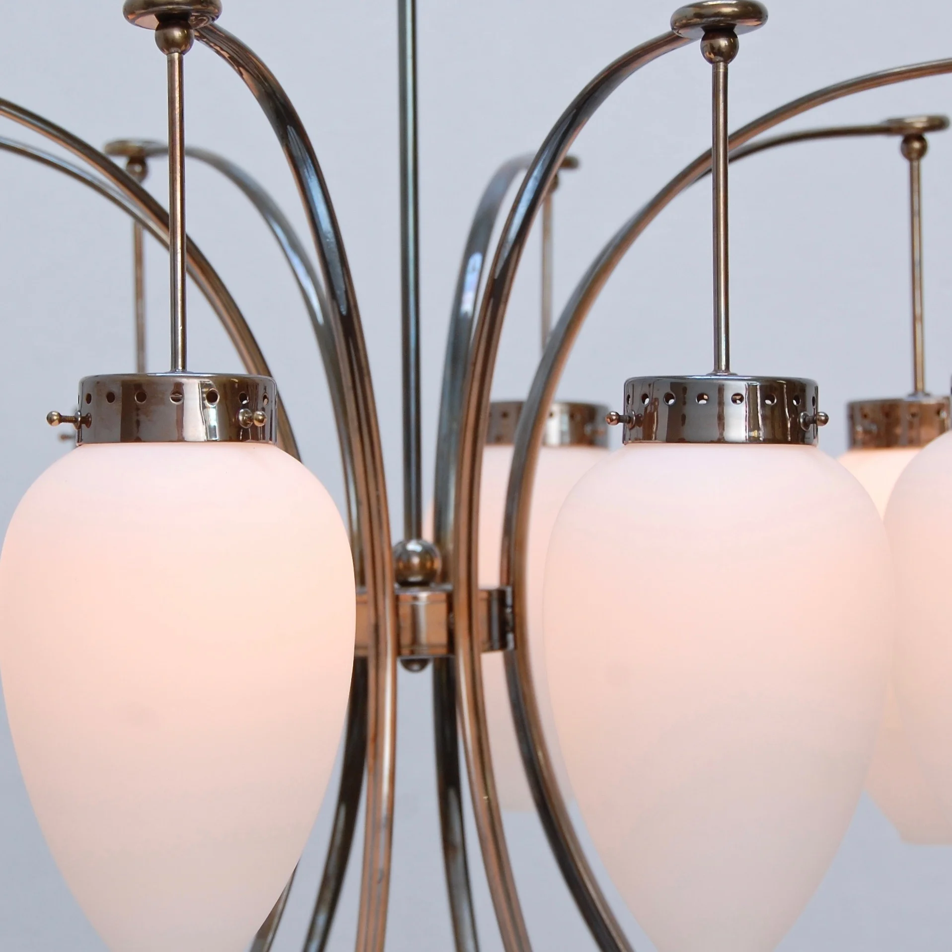 LargeItalianChandelier10.jpg