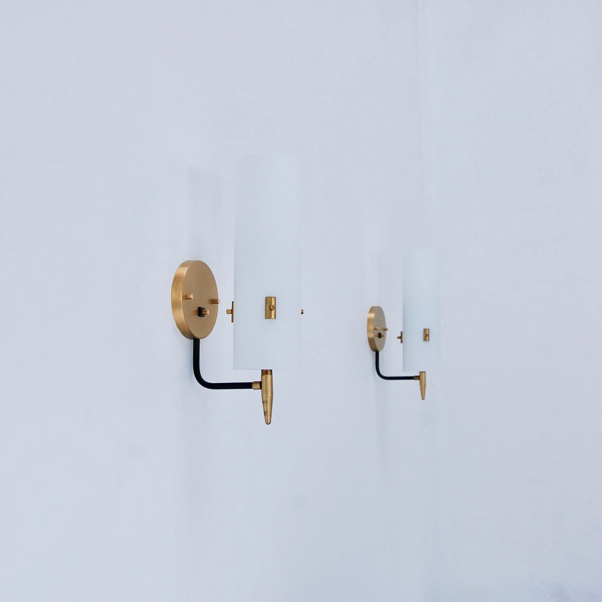 MidCenturyModernCylindricalSconces2.jpg