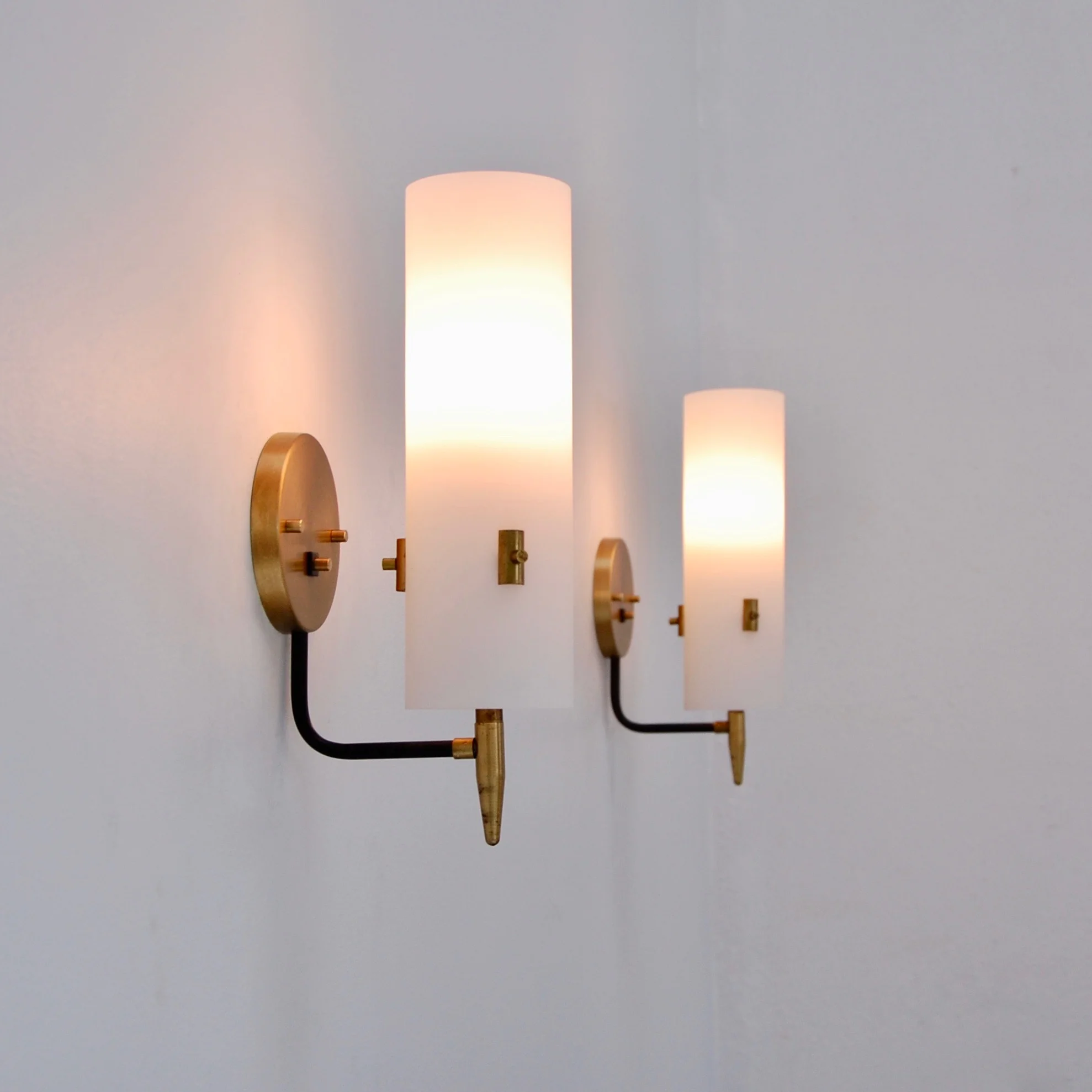 MidCenturyModernCylindricalSconces9.jpg