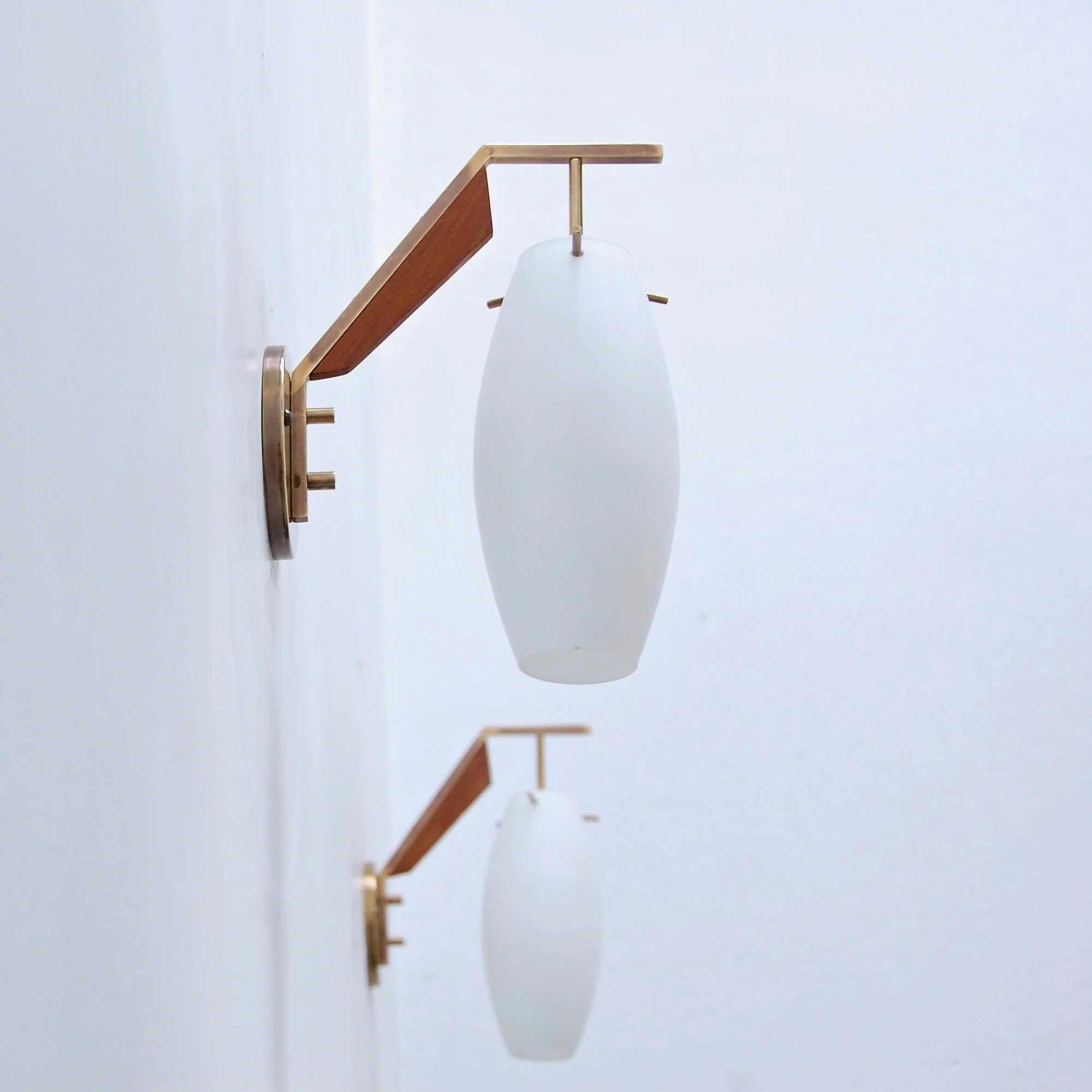 ItalianBombeSconces3.jpg