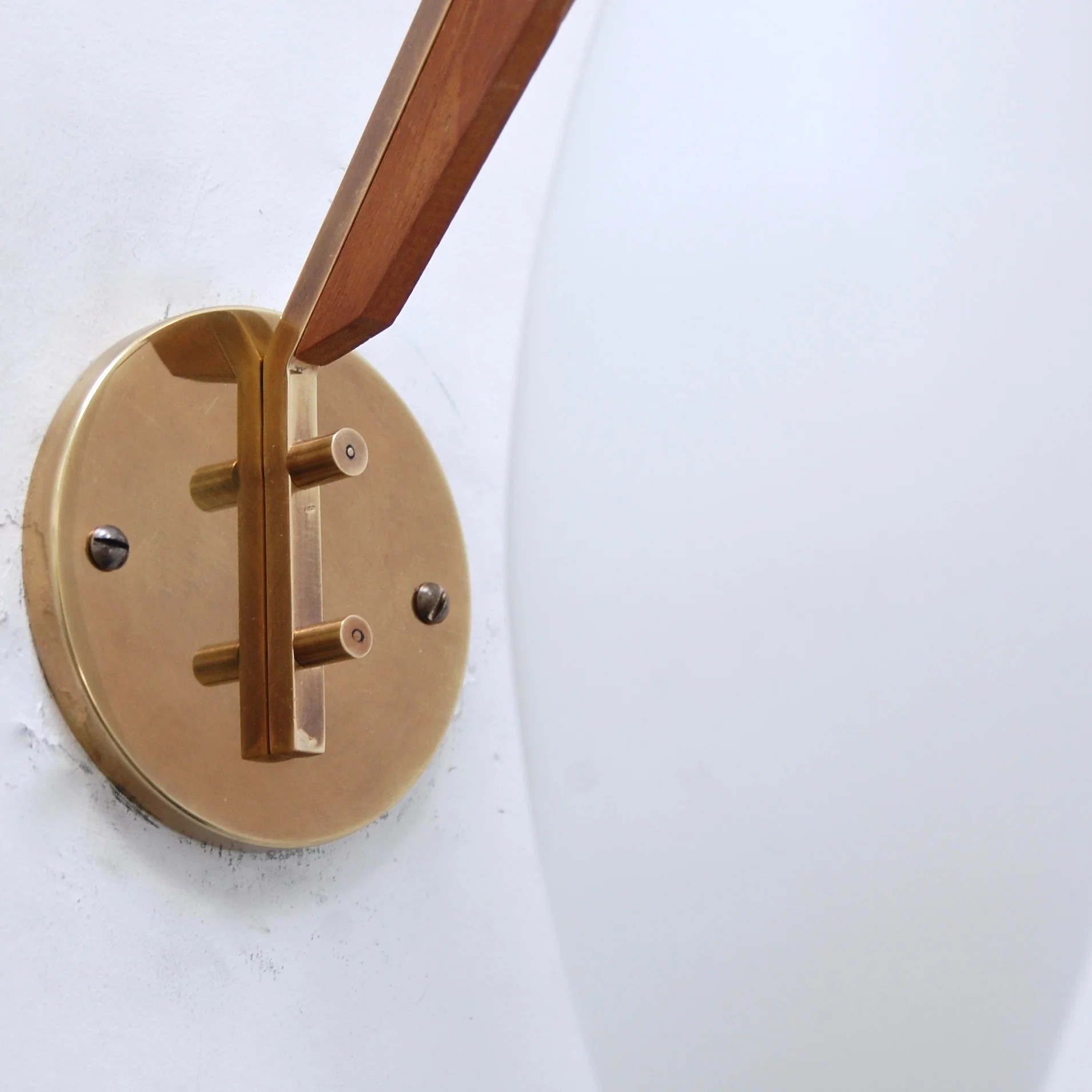 ItalianBombeSconces4.jpg