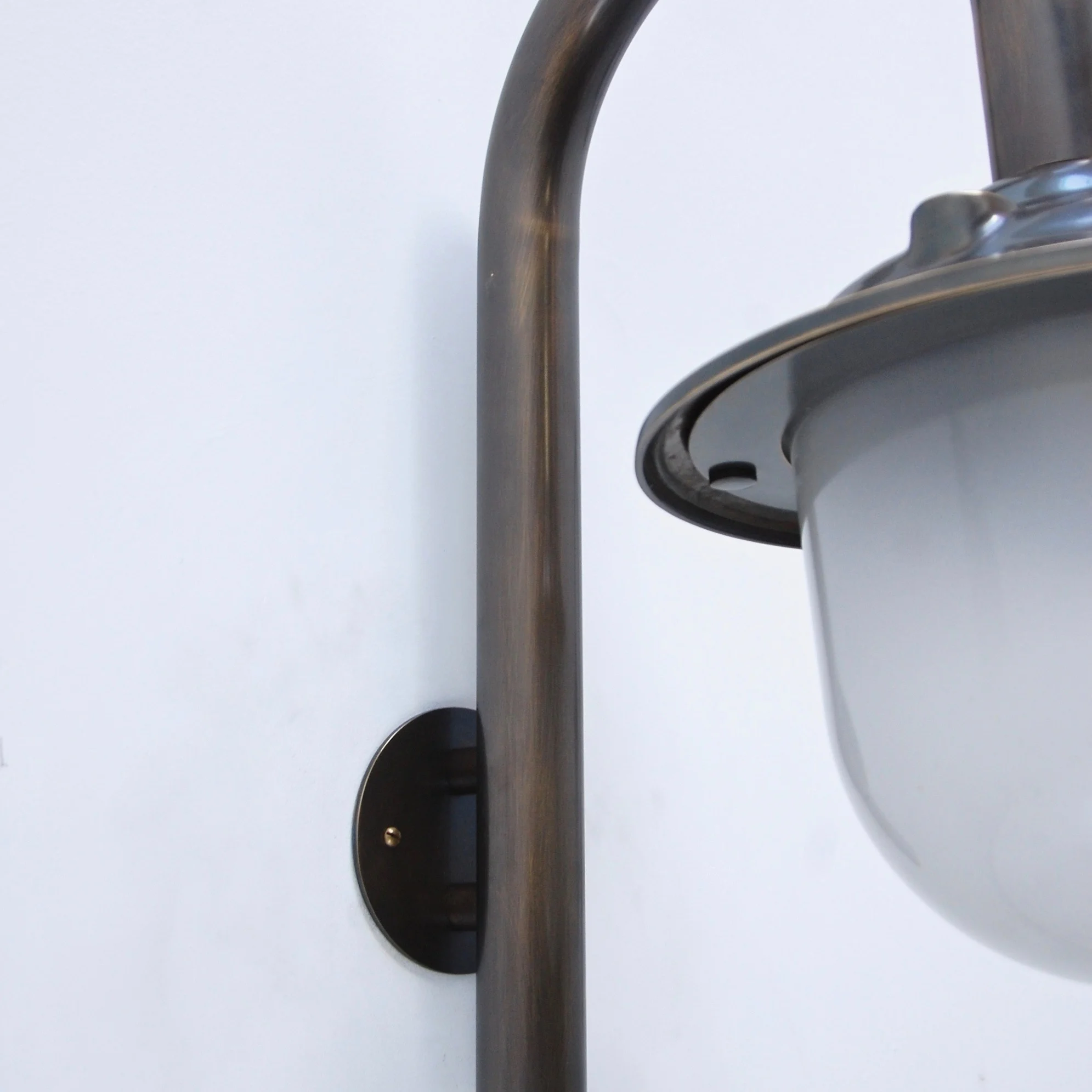 ItalianExteriorWallFixtures3.jpg