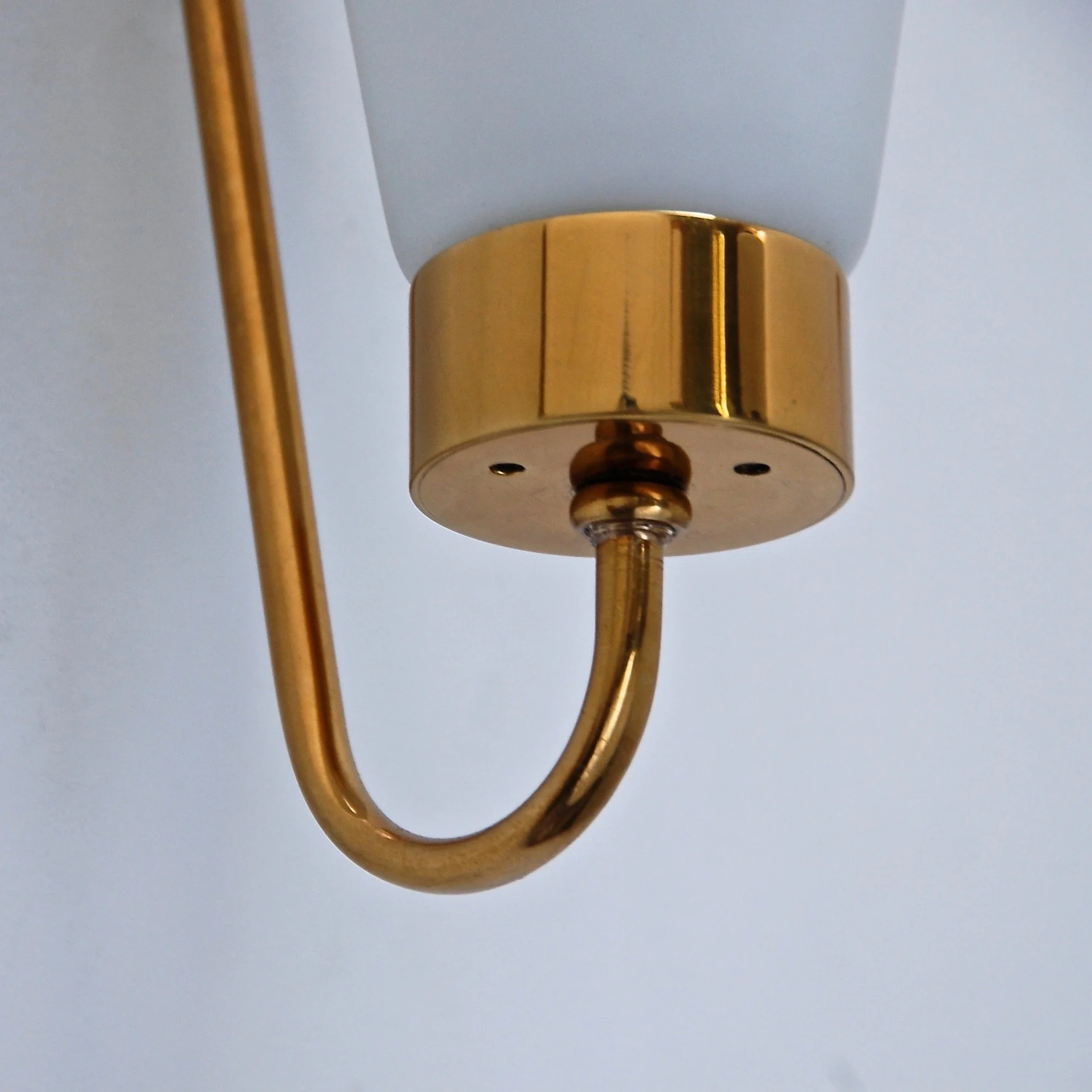DiamondShadeItalianSconces10.jpg