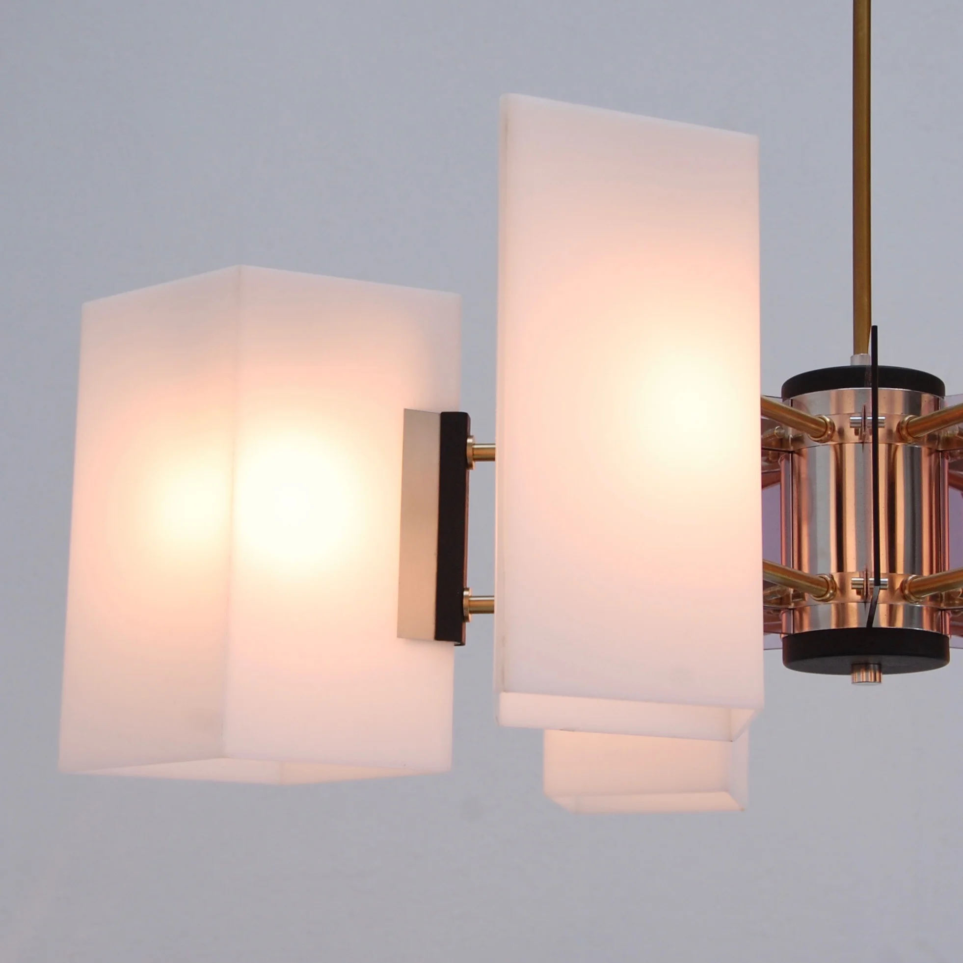LargeStiluxChandelier11.jpg