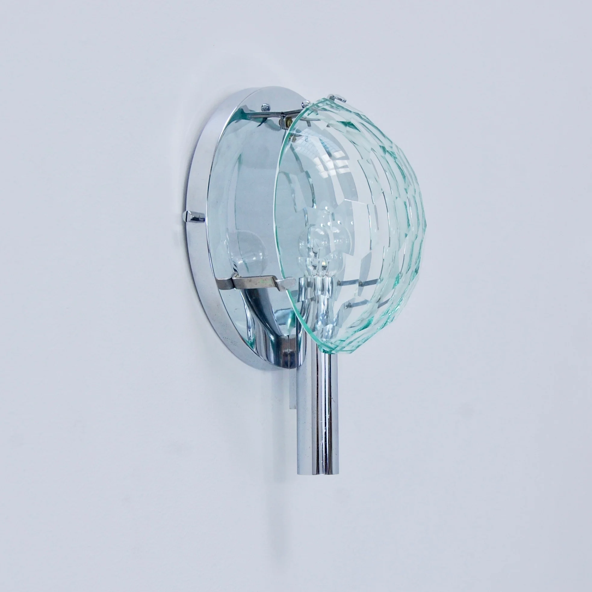 ItalianCrystalFacettedGlassSconces3.jpg