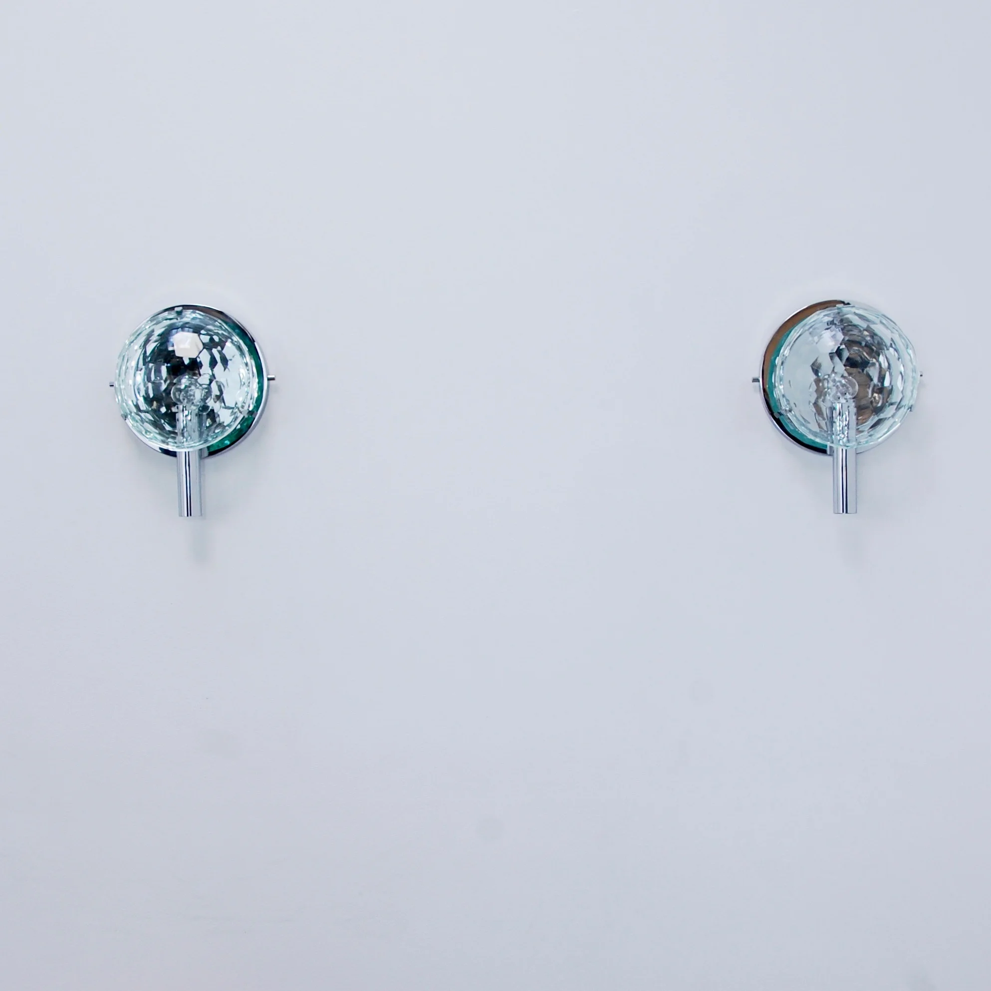 ItalianCrystalFacettedGlassSconces5.jpg
