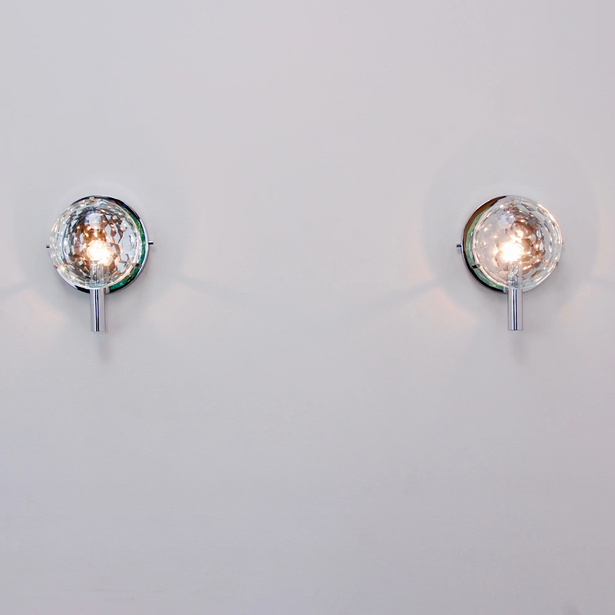 ItalianCrystalFacettedGlassSconces8.jpg
