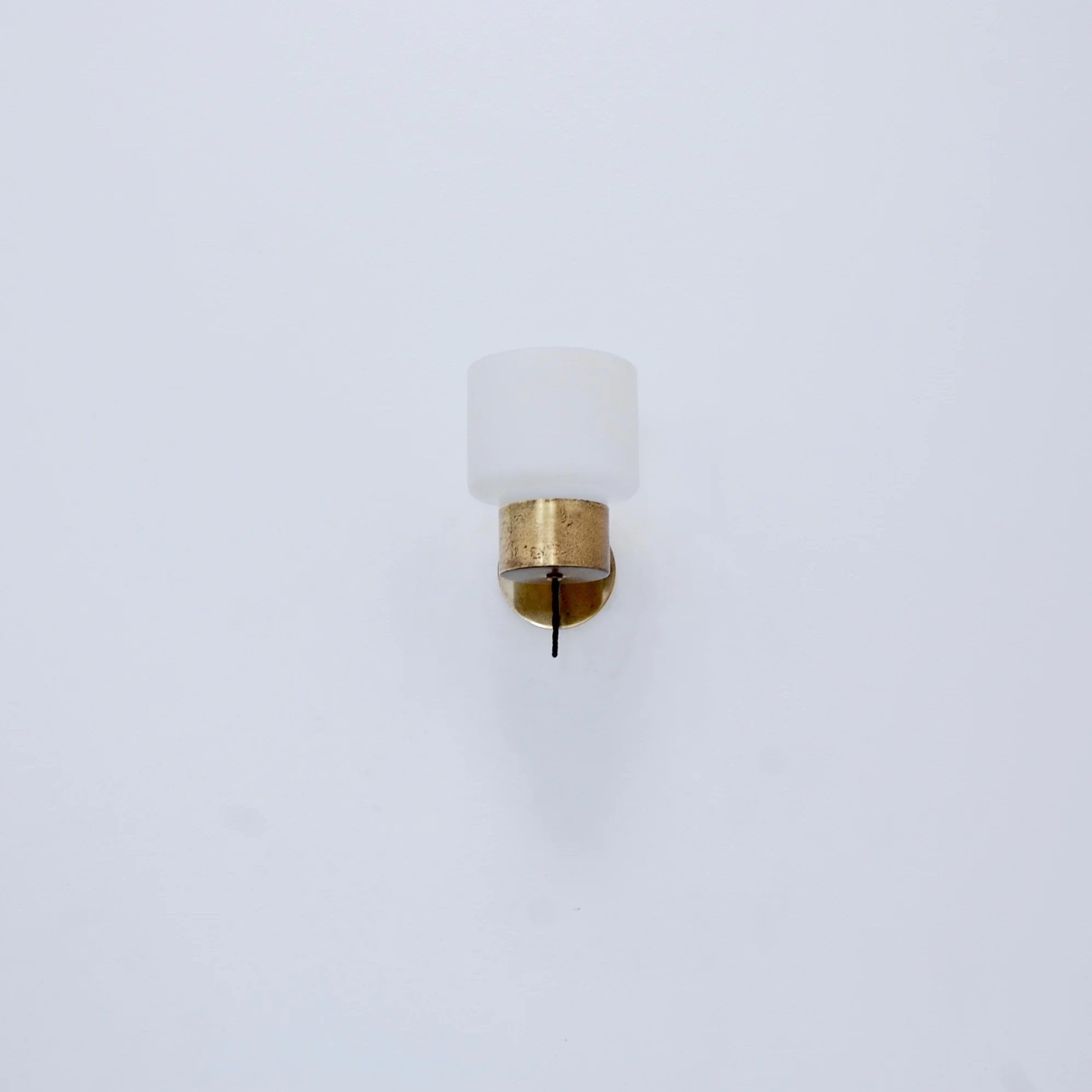 ArredoluceAttrSconces4.jpg