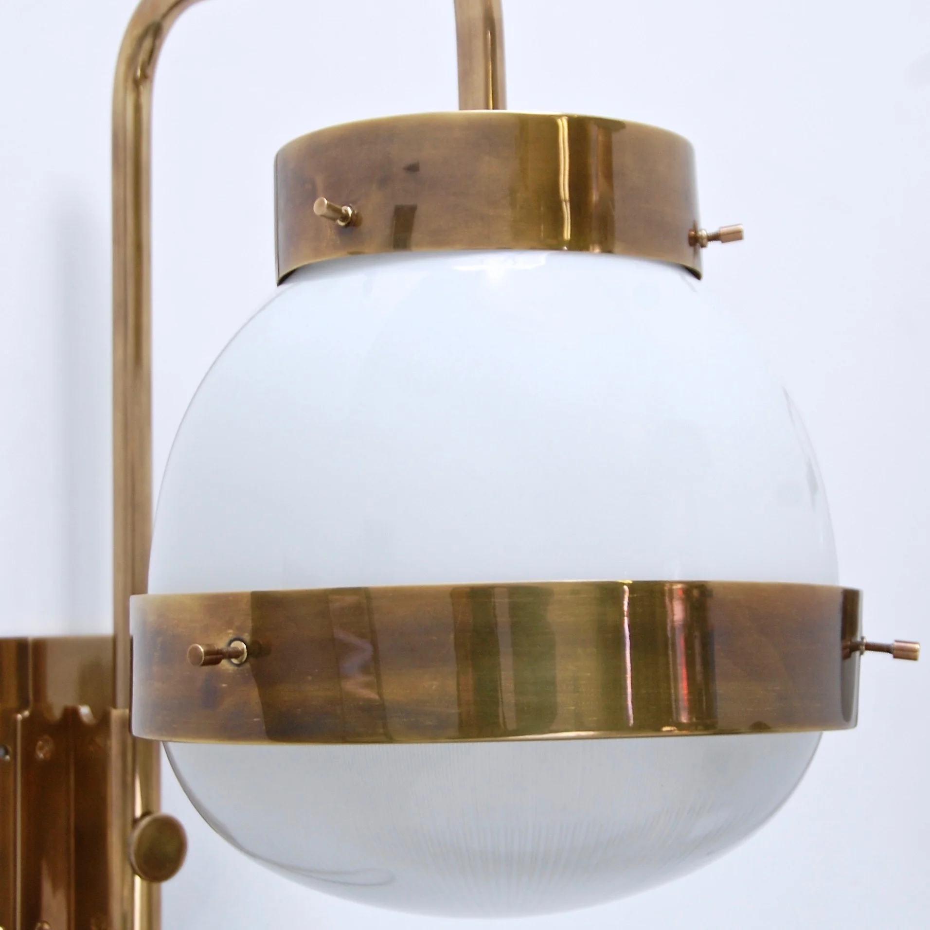 SergioMazzaforArtemideDeltaWallFixtures5.jpg
