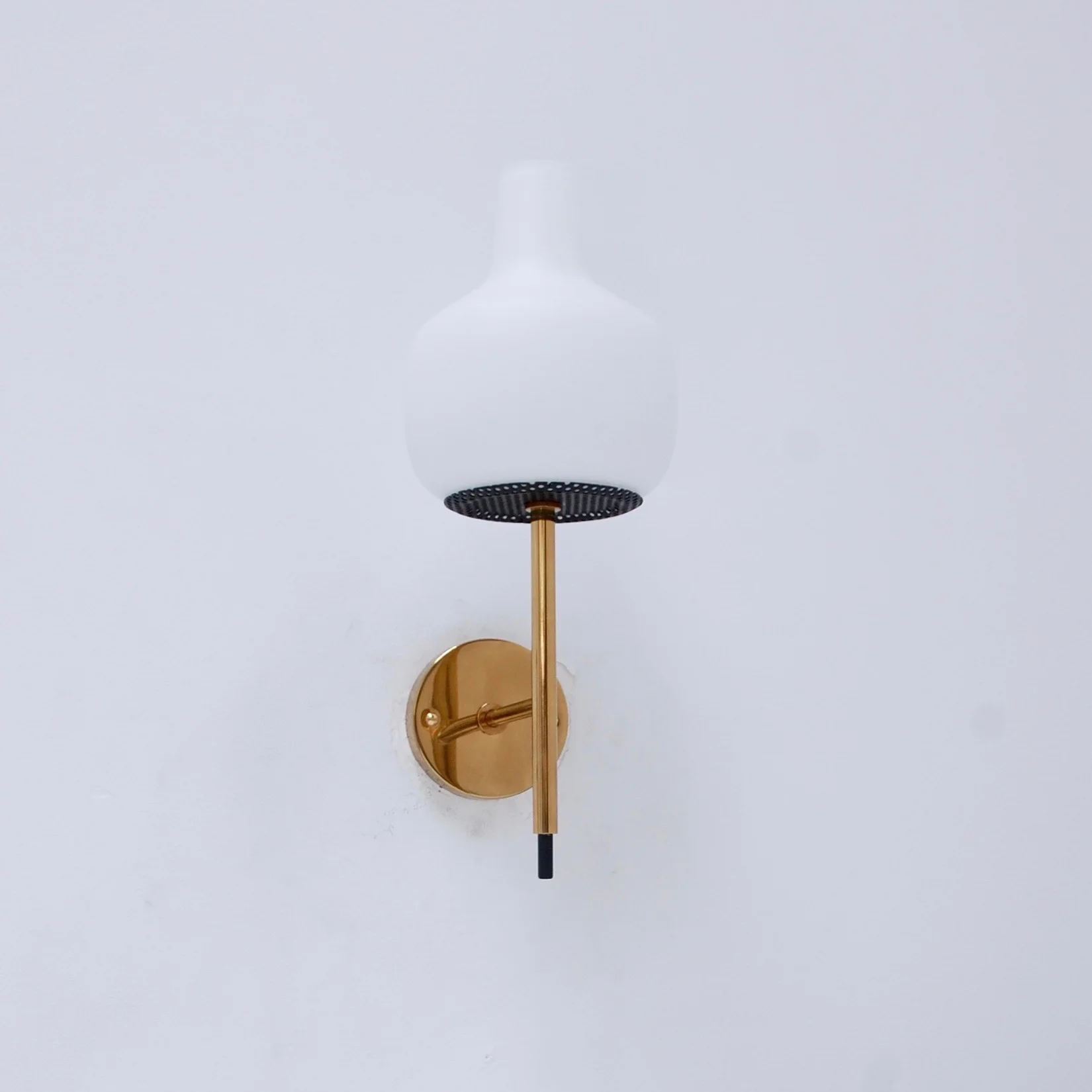 MidCenturyModernItalianSconces11.jpg