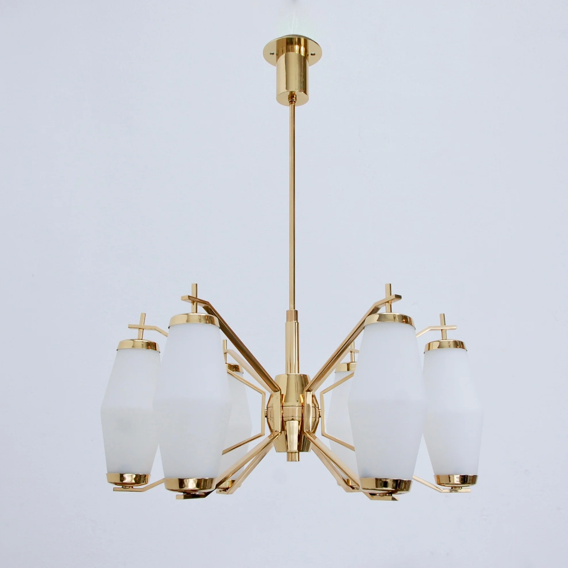 StilnovoChandelier2.jpg
