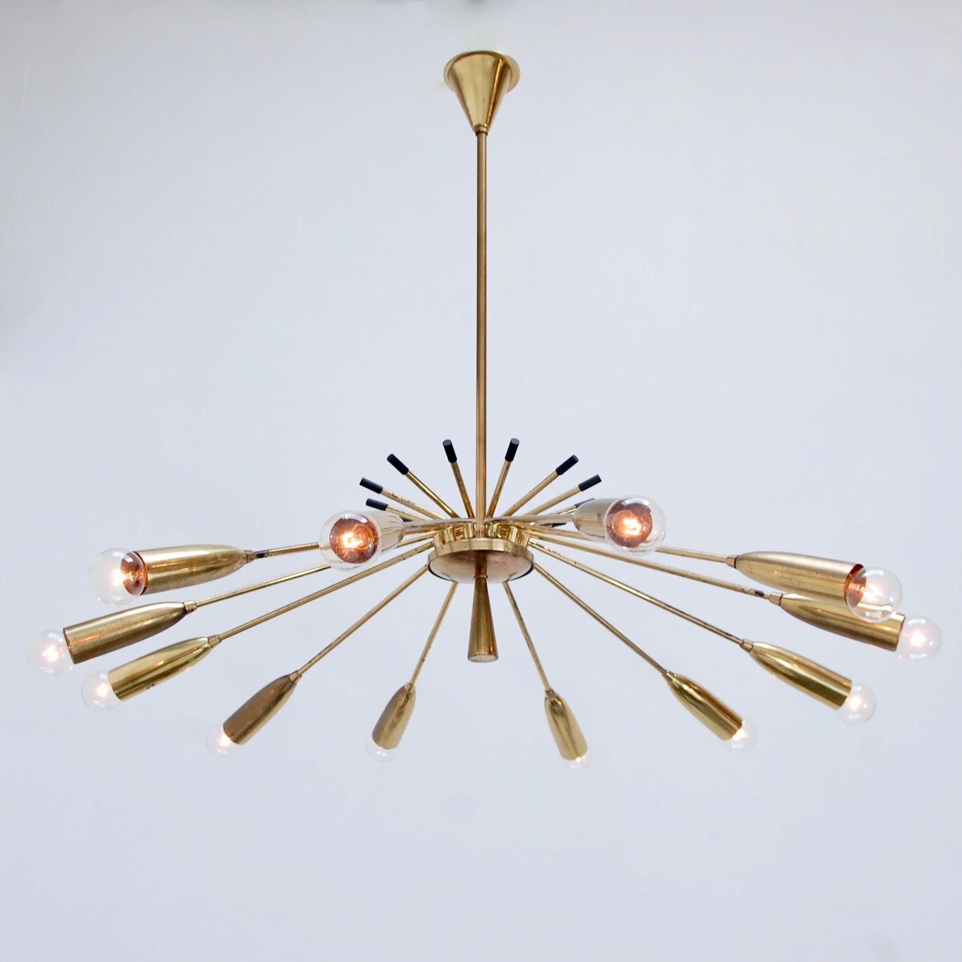 12ArmModernistChandelier3.jpg