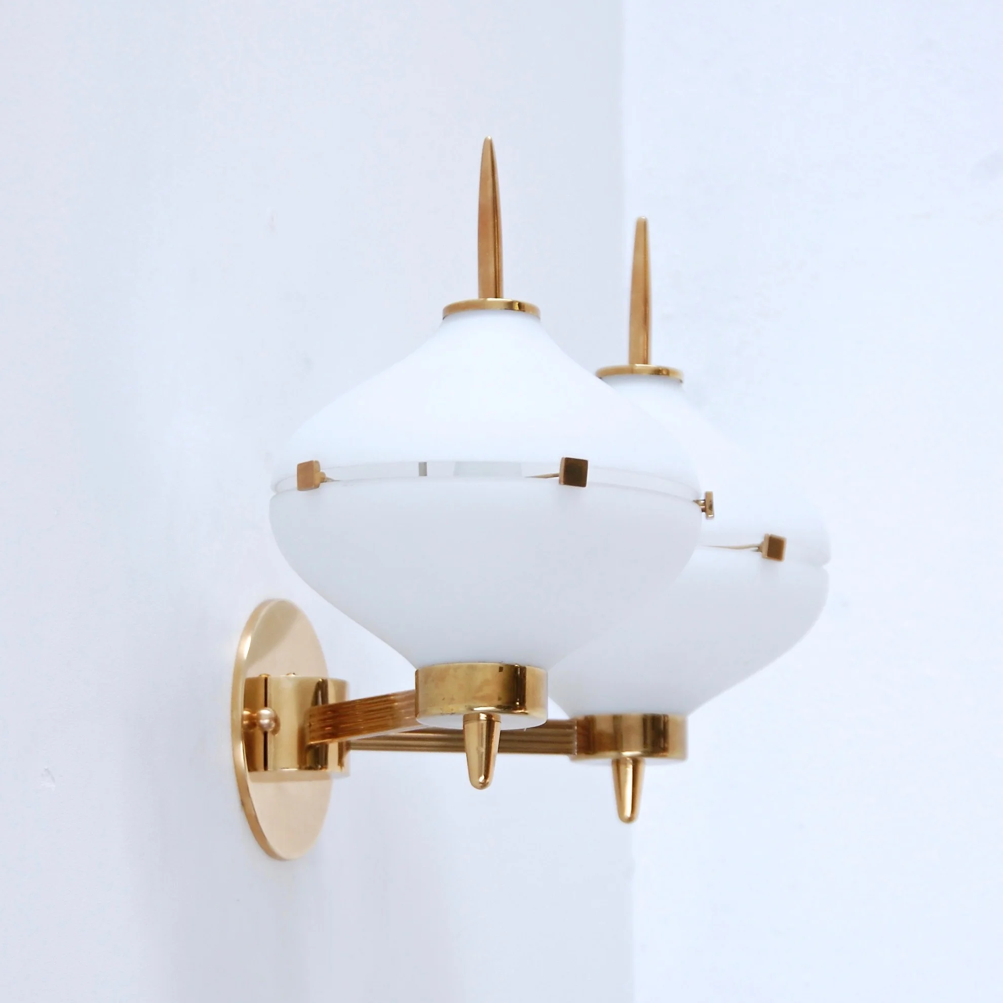 PairofStilnovoSconces8.jpg