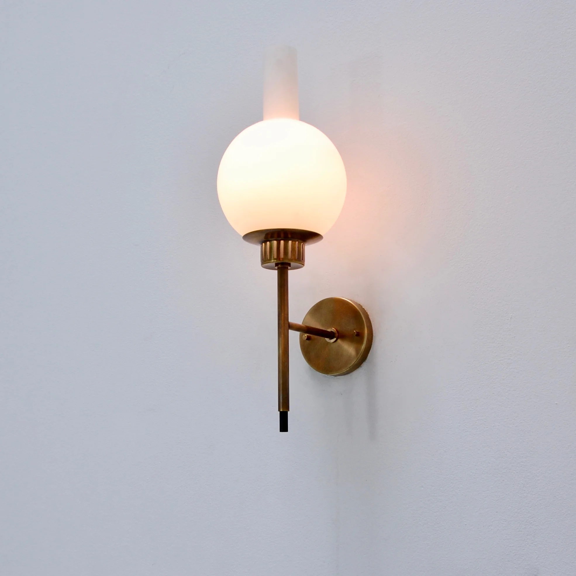 ItalianMCSconces14.jpg