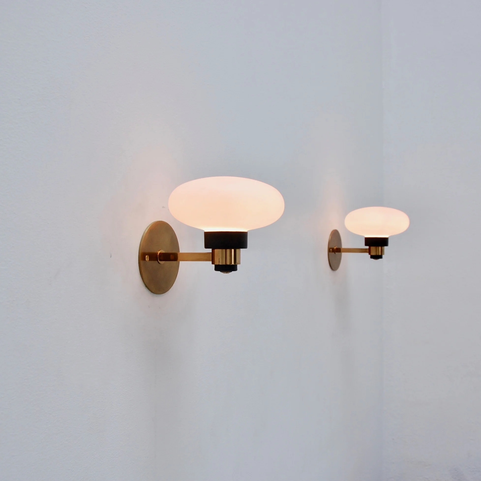 PetiteOvalSconces9.jpg