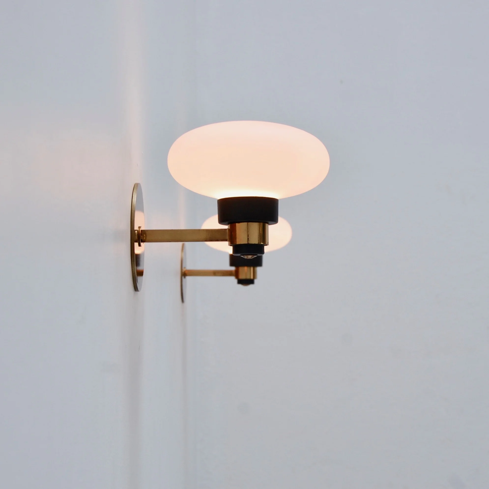 PetiteOvalSconces10.jpg