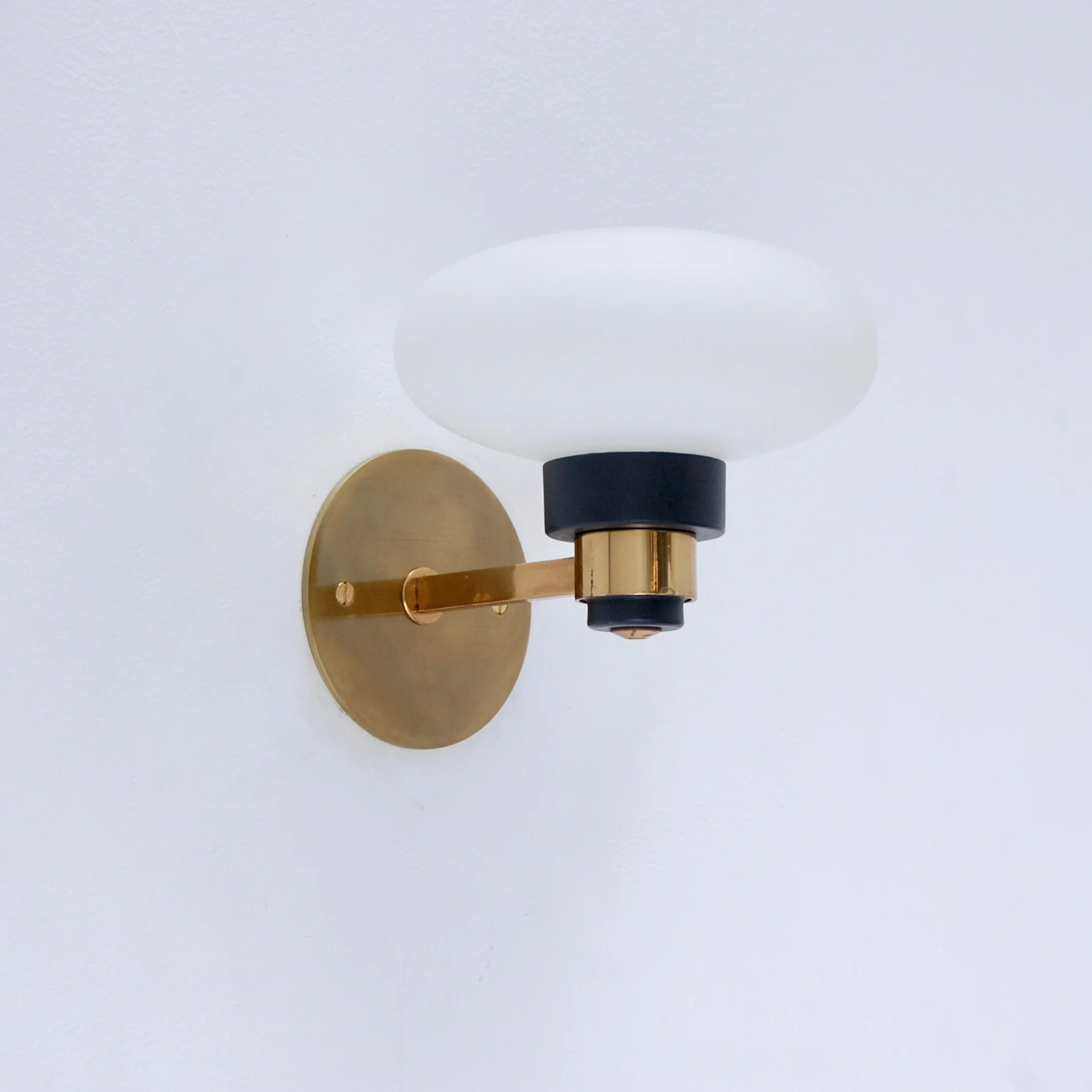 PetiteOvalSconces15.jpg