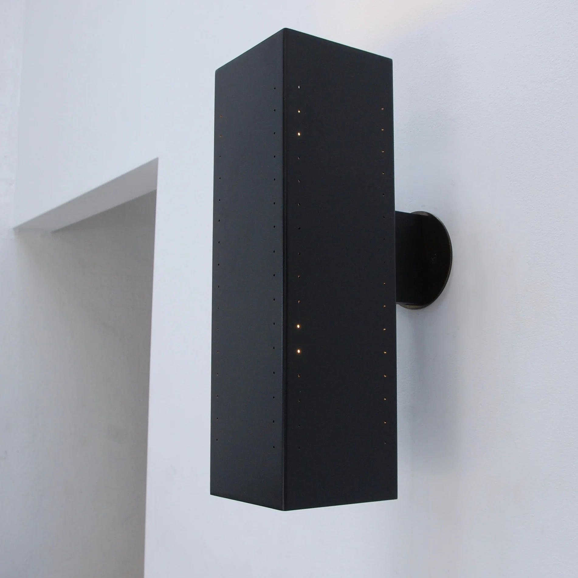 LUlithOutdoorSconces13.jpg
