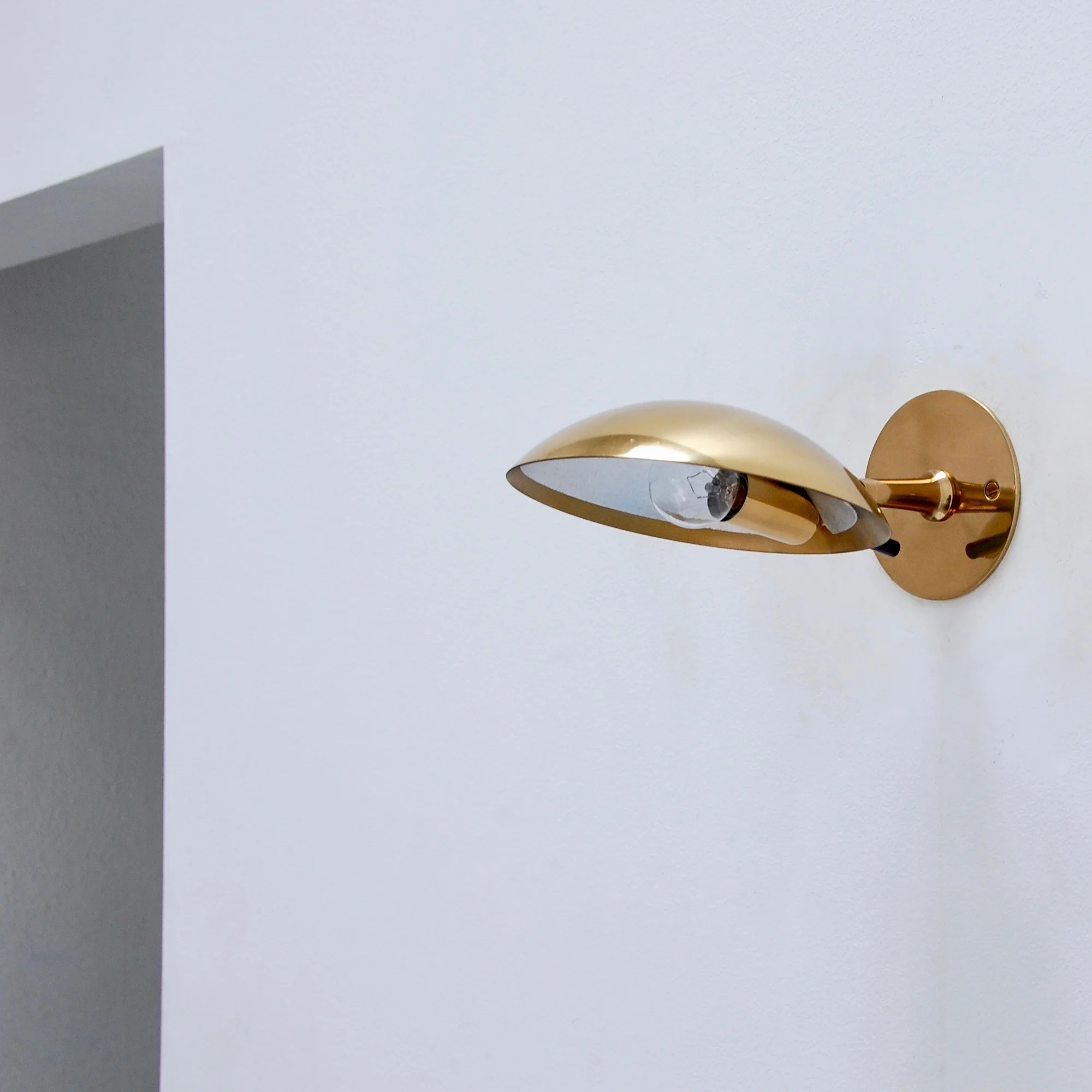 SaucerReadingLights6.jpg