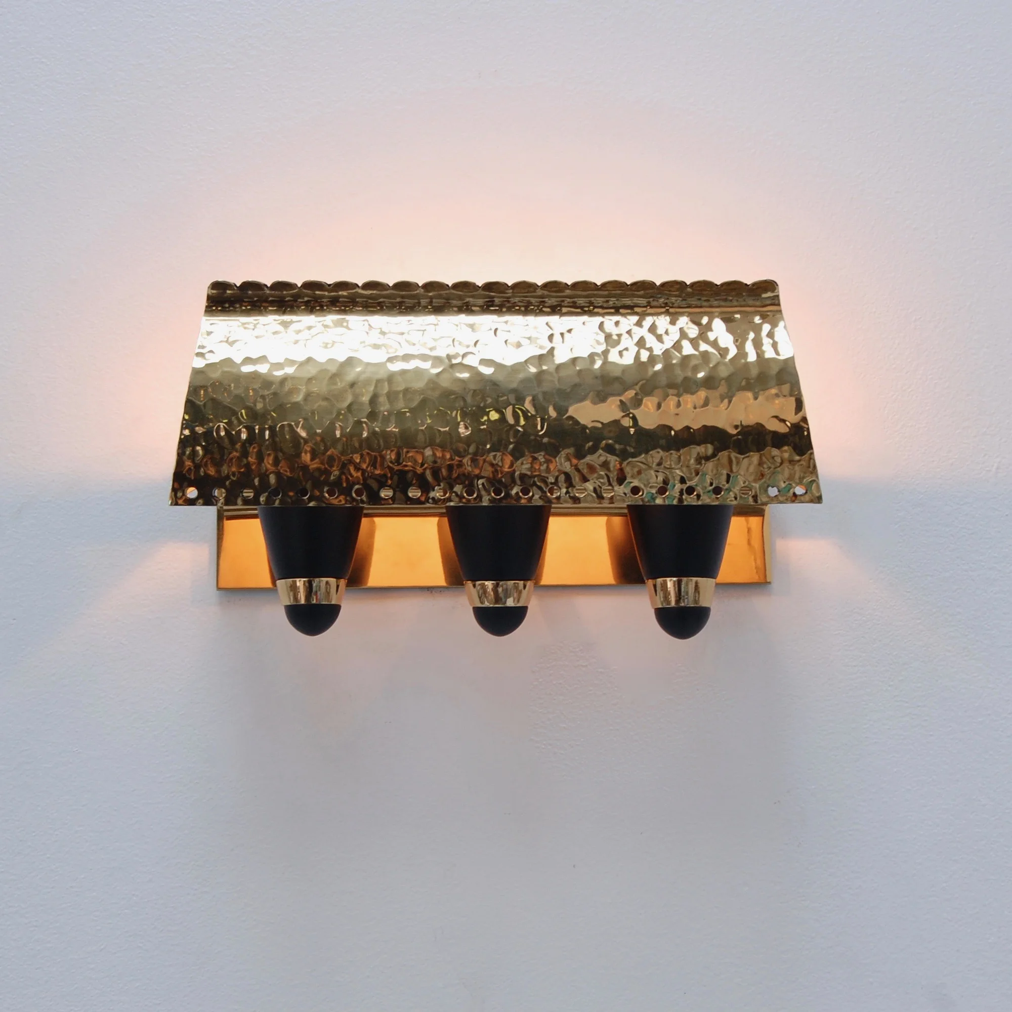 Early60sItalianSconces11.jpg