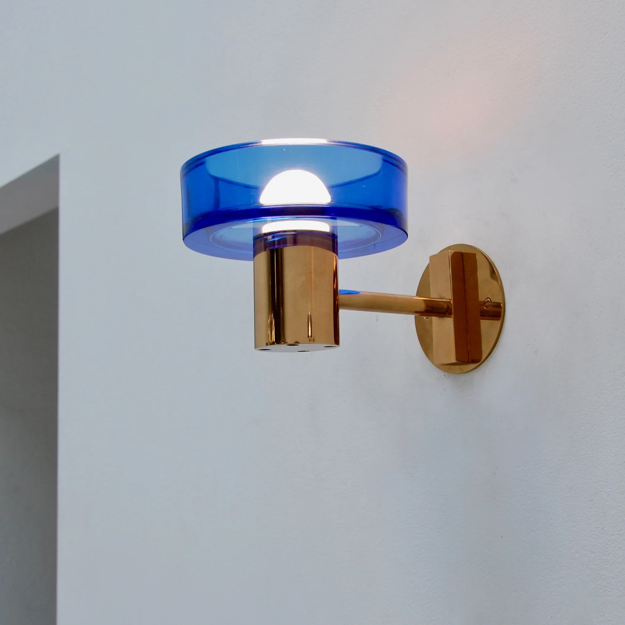 SapphireBlueSegusoSconces13.jpg