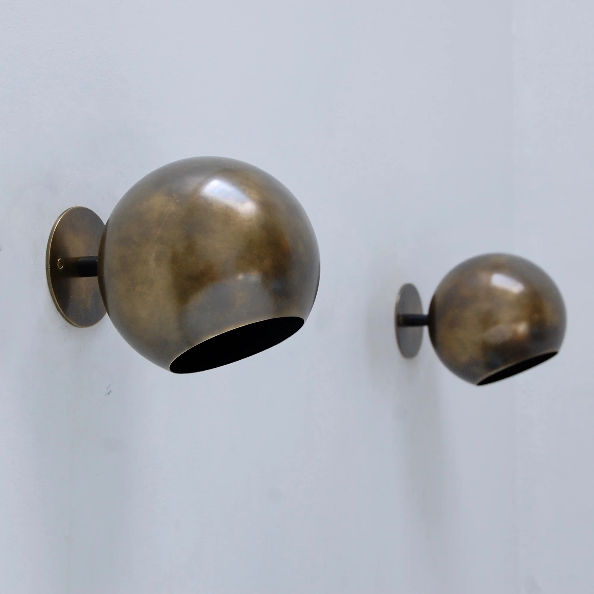 LightolierDirectionalSconces3.jpg