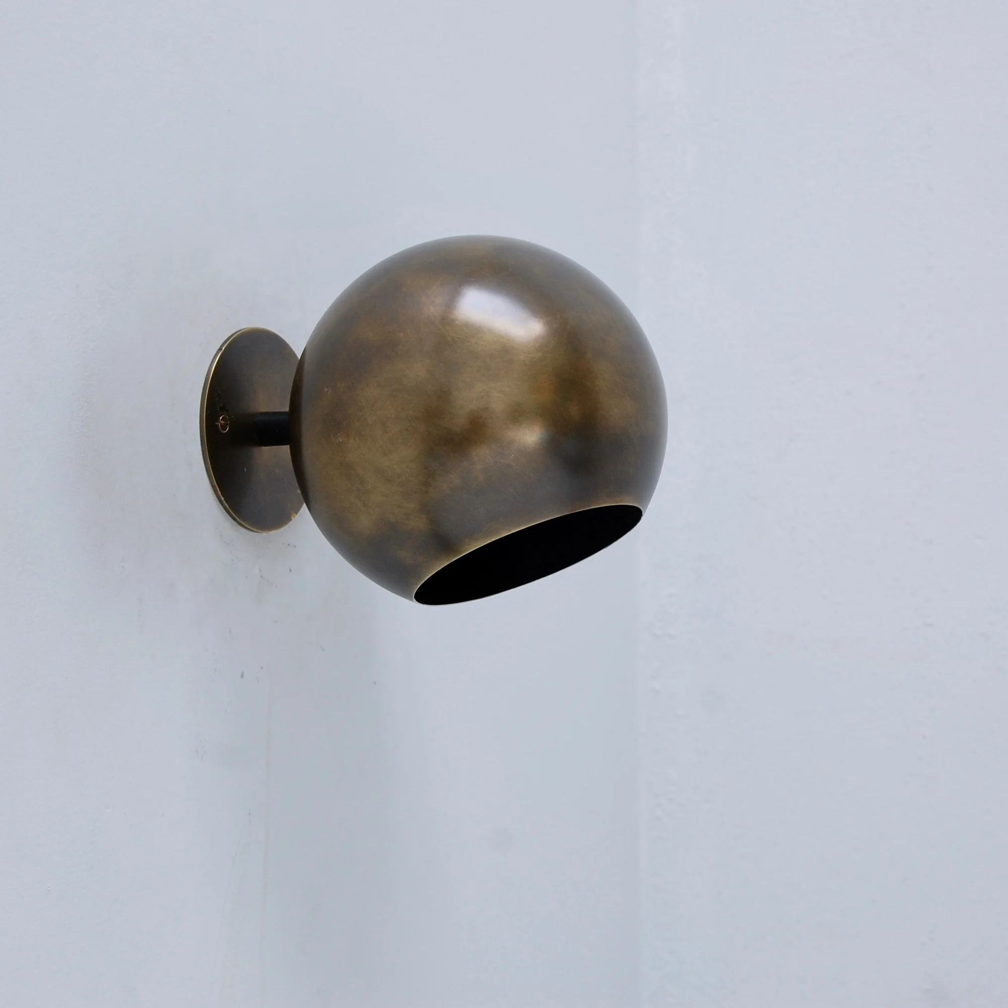 LightolierDirectionalSconces5.jpg