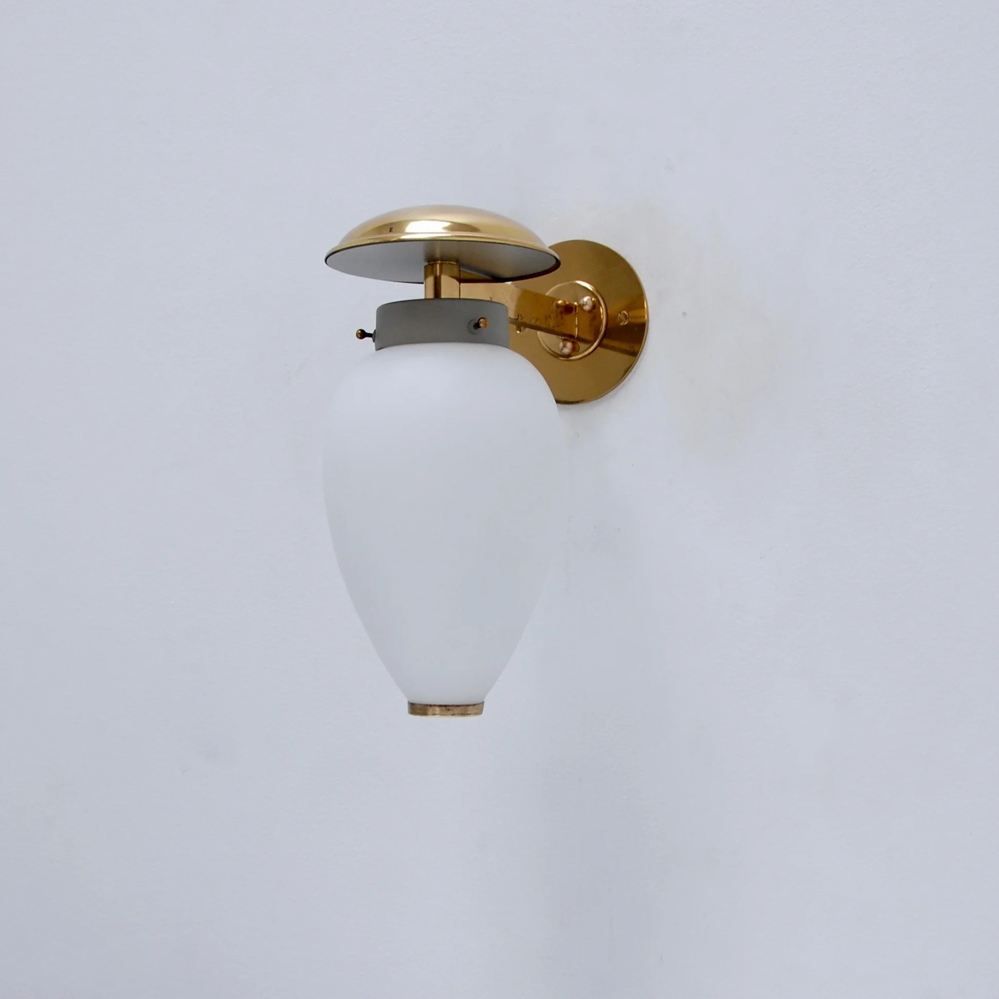 Italiandomeglasssconces4.jpg
