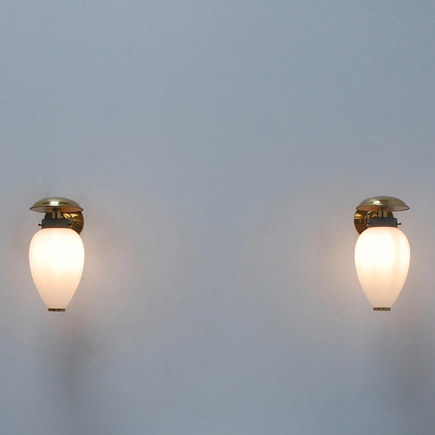 Italiandomeglasssconces11.jpg