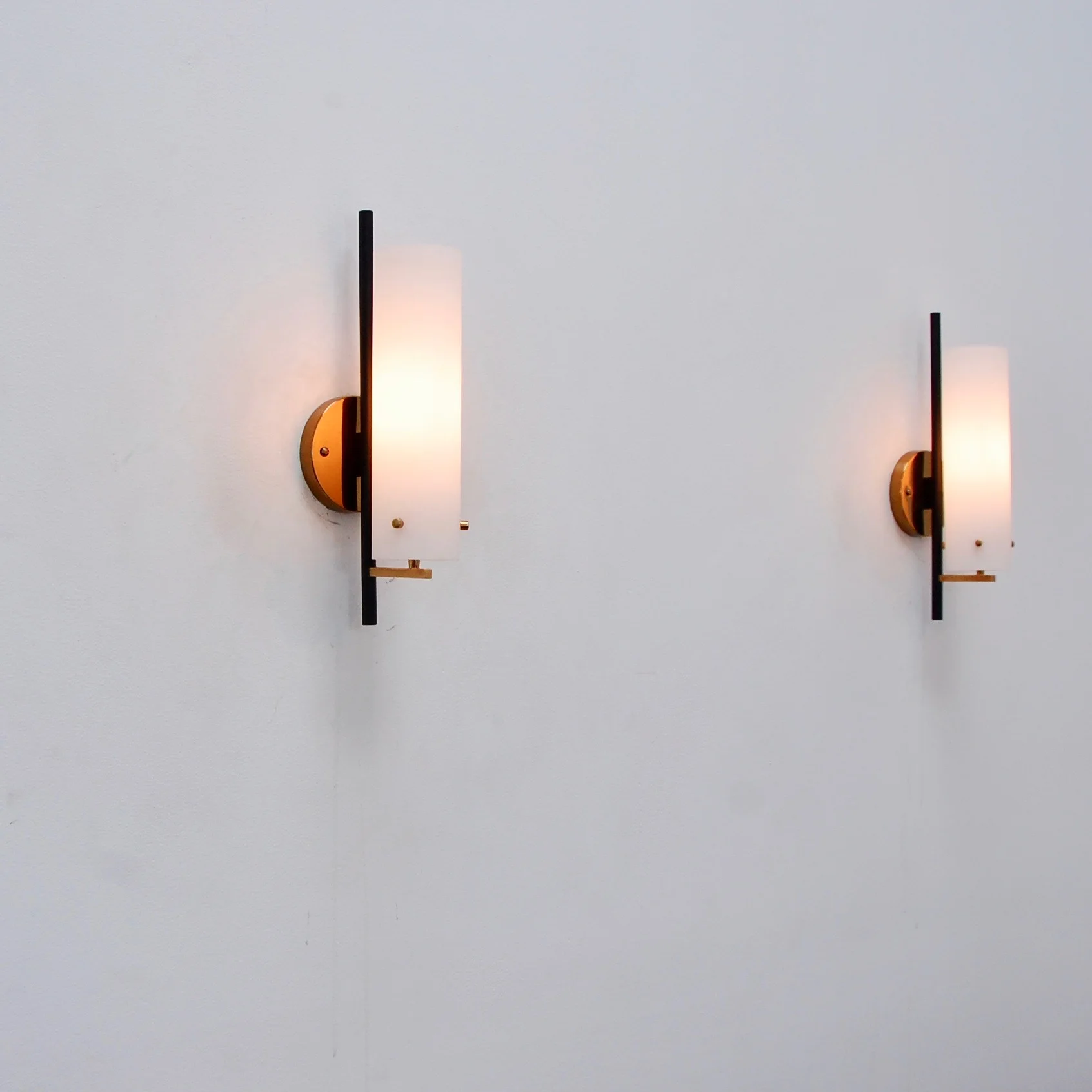 50sItalianCylinderSconces10.jpg