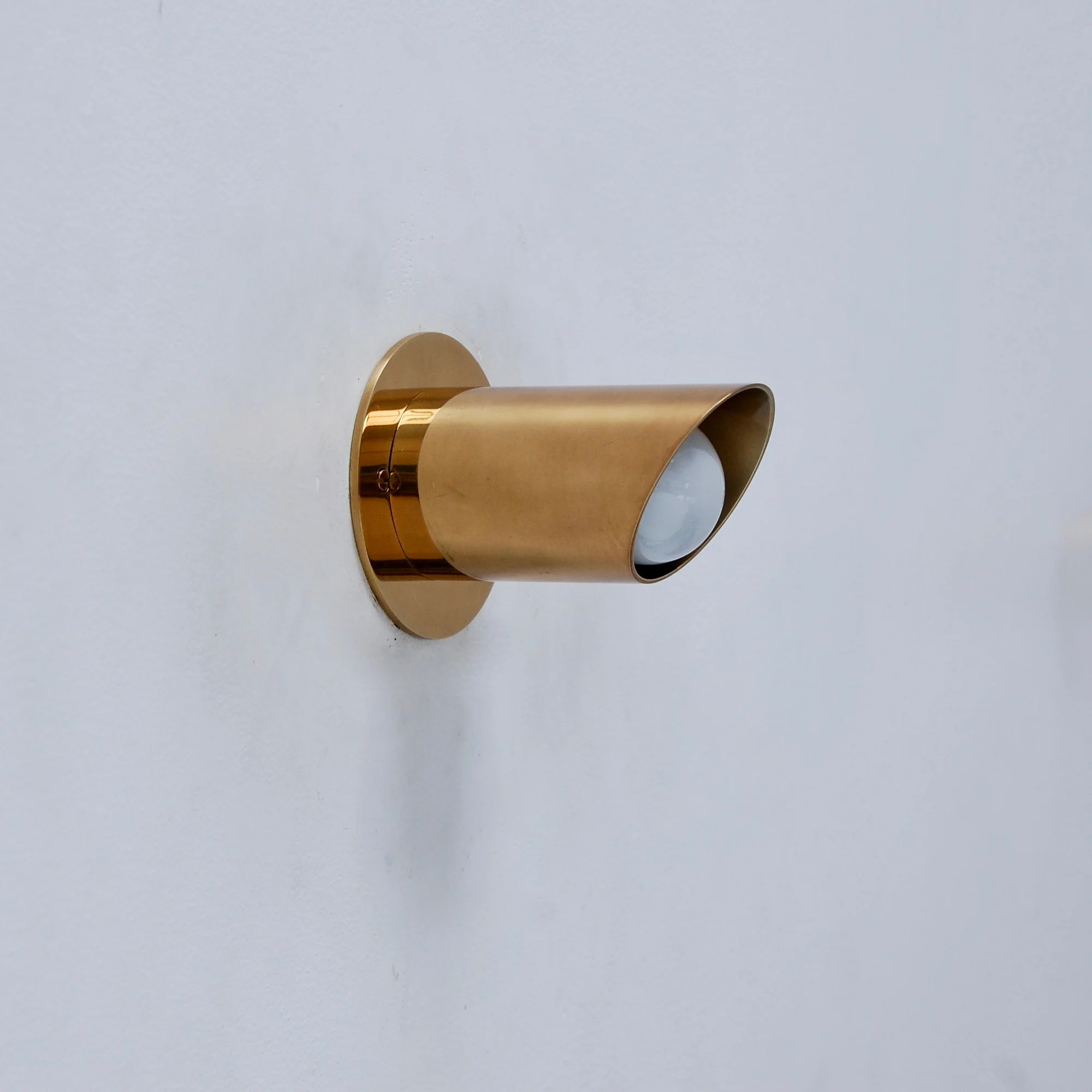 LUpipeBrassSconces14.jpg