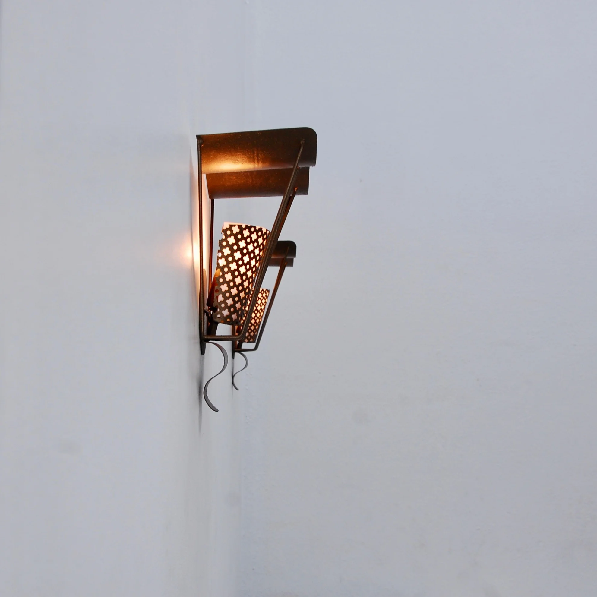 ModernIndustrialFrenchSconces13.jpg