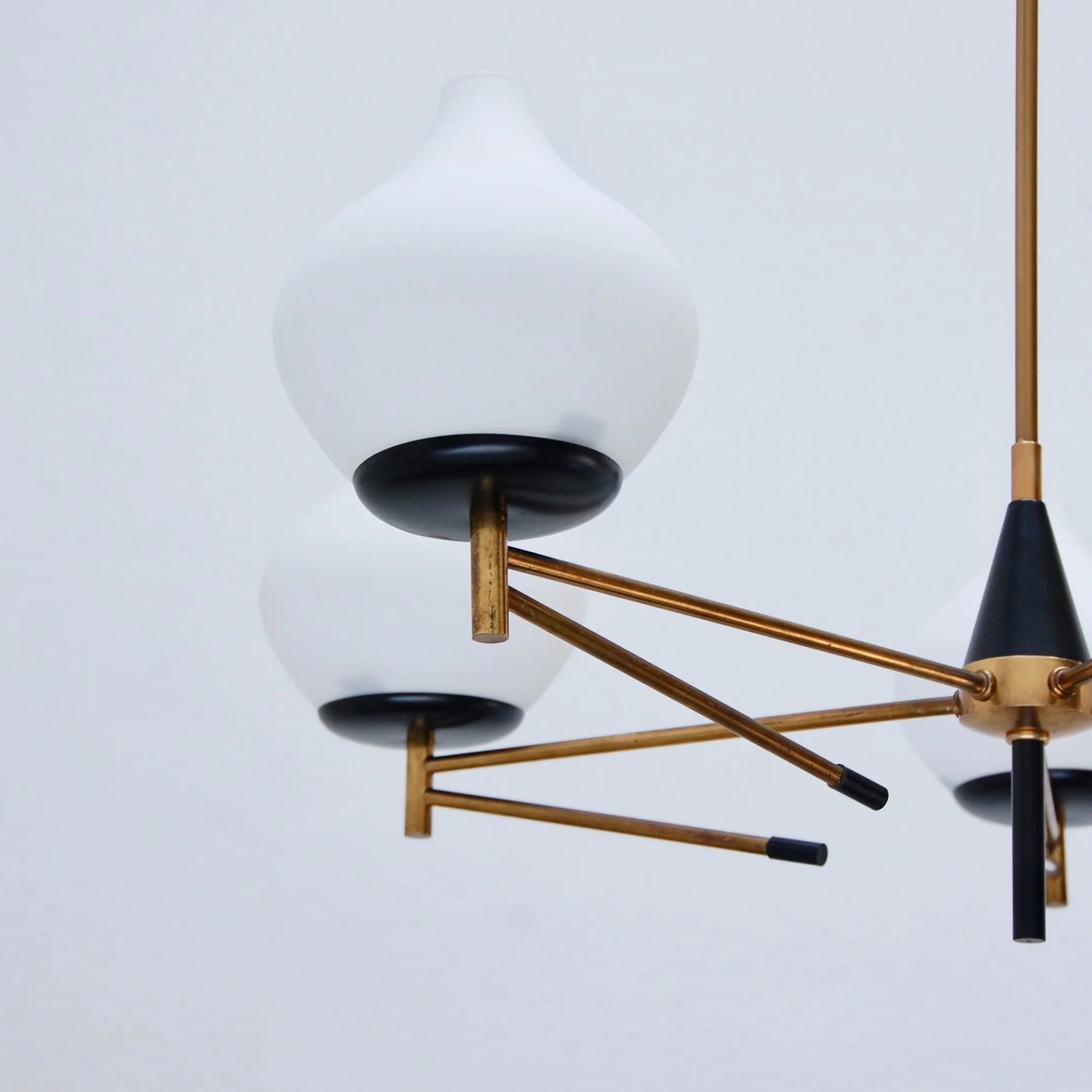 ModernGeometricChandelier3.jpg