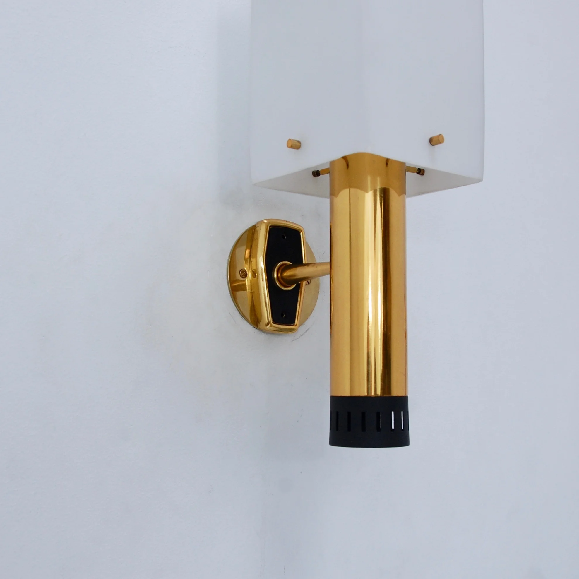 LargeStilnovoSconces8.jpg
