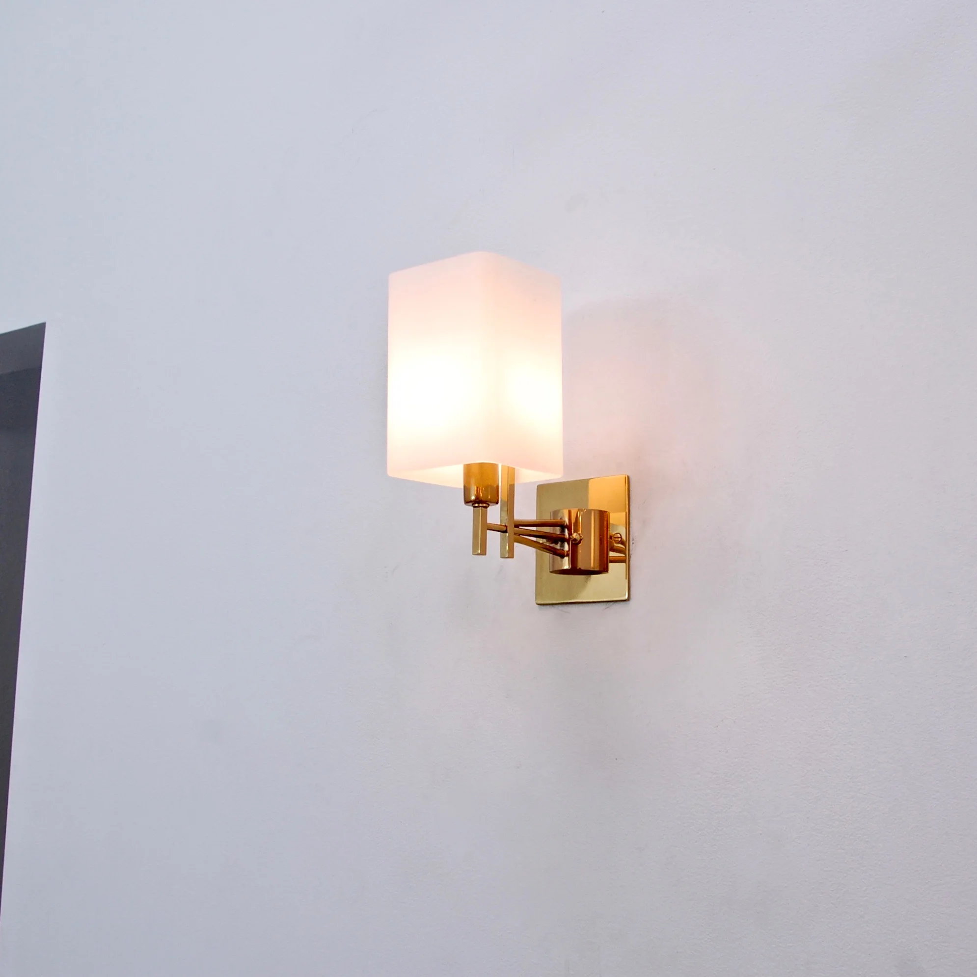 SquareItalianSconces15.jpg