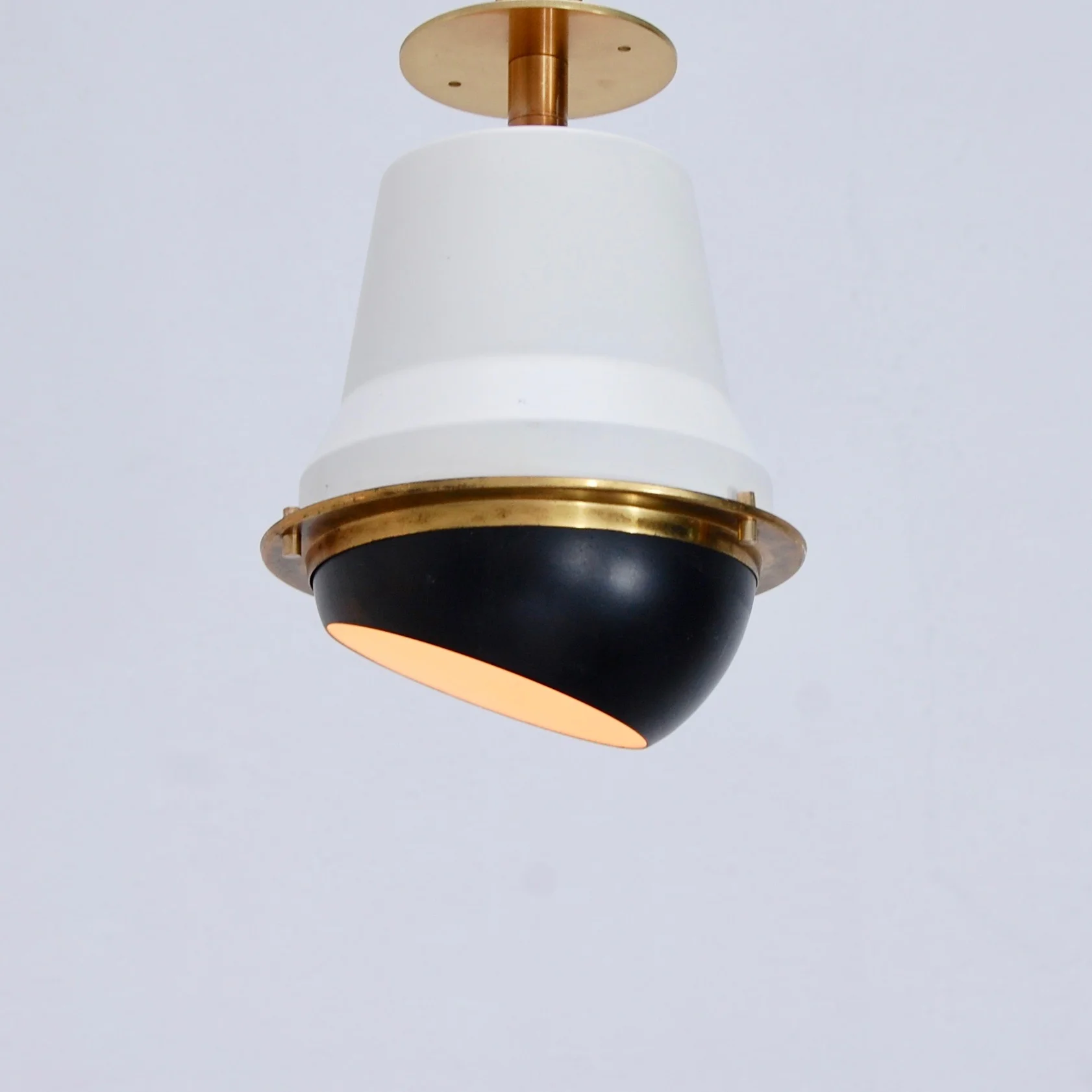 StilnovoDirectionalSpotLightFlushMounts6.jpg