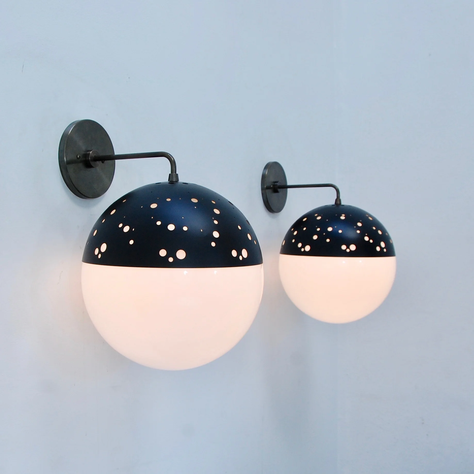 60sAmericanGlobeSconces10.jpeg