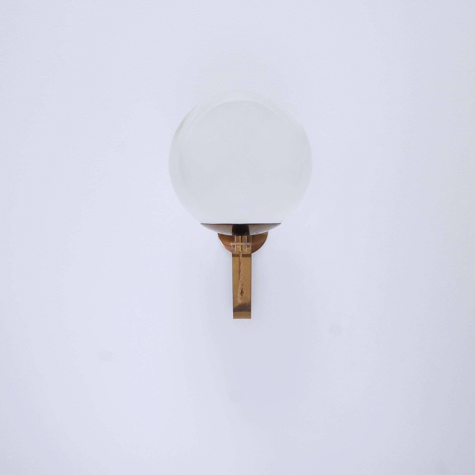 LargeItalianGlobeSconces3.jpeg