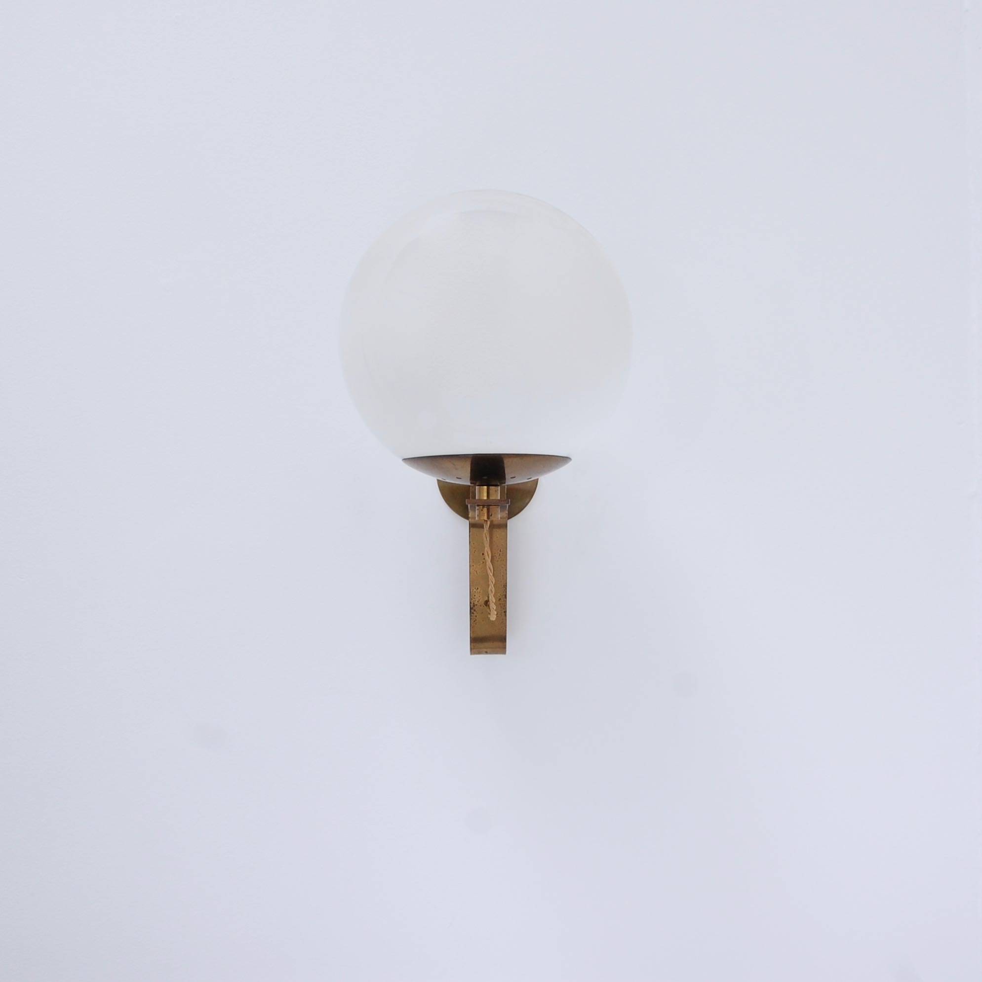 LargeItalianGlobeSconces6.jpeg