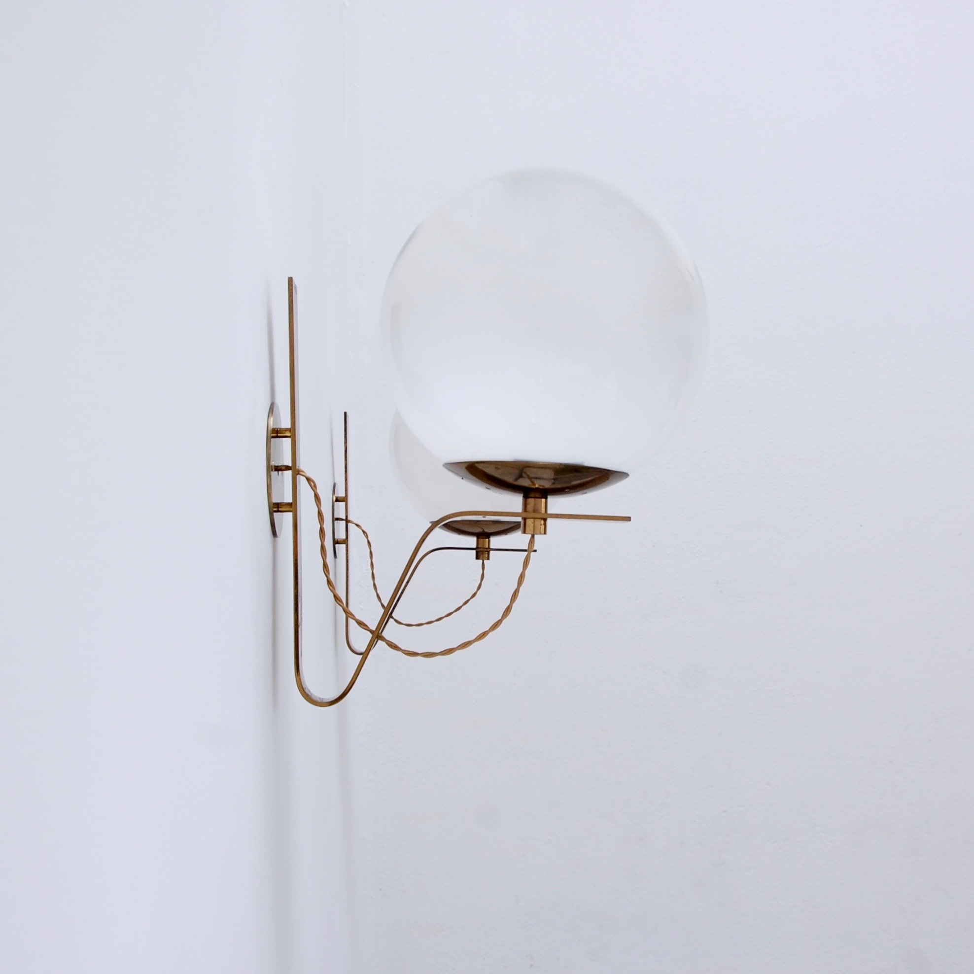 LargeItalianGlobeSconces5.jpeg