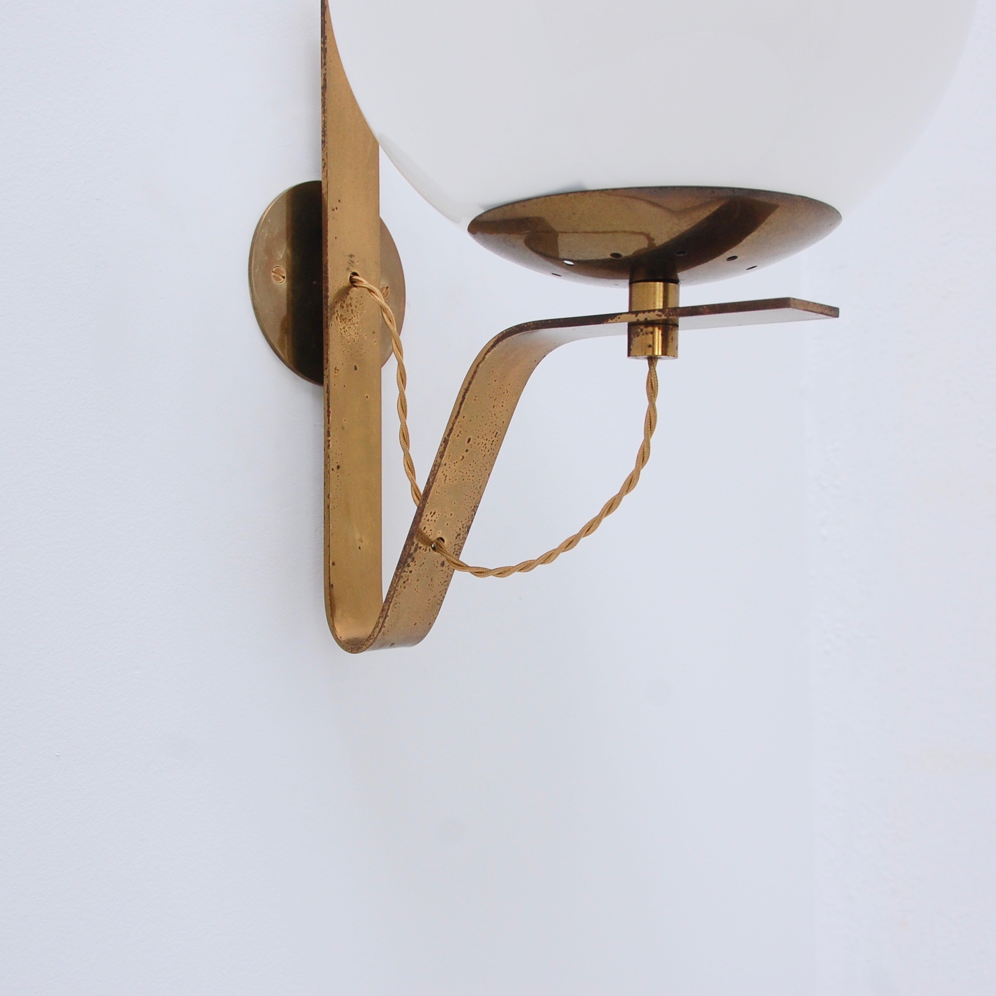 LargeItalianGlobeSconces11.jpeg