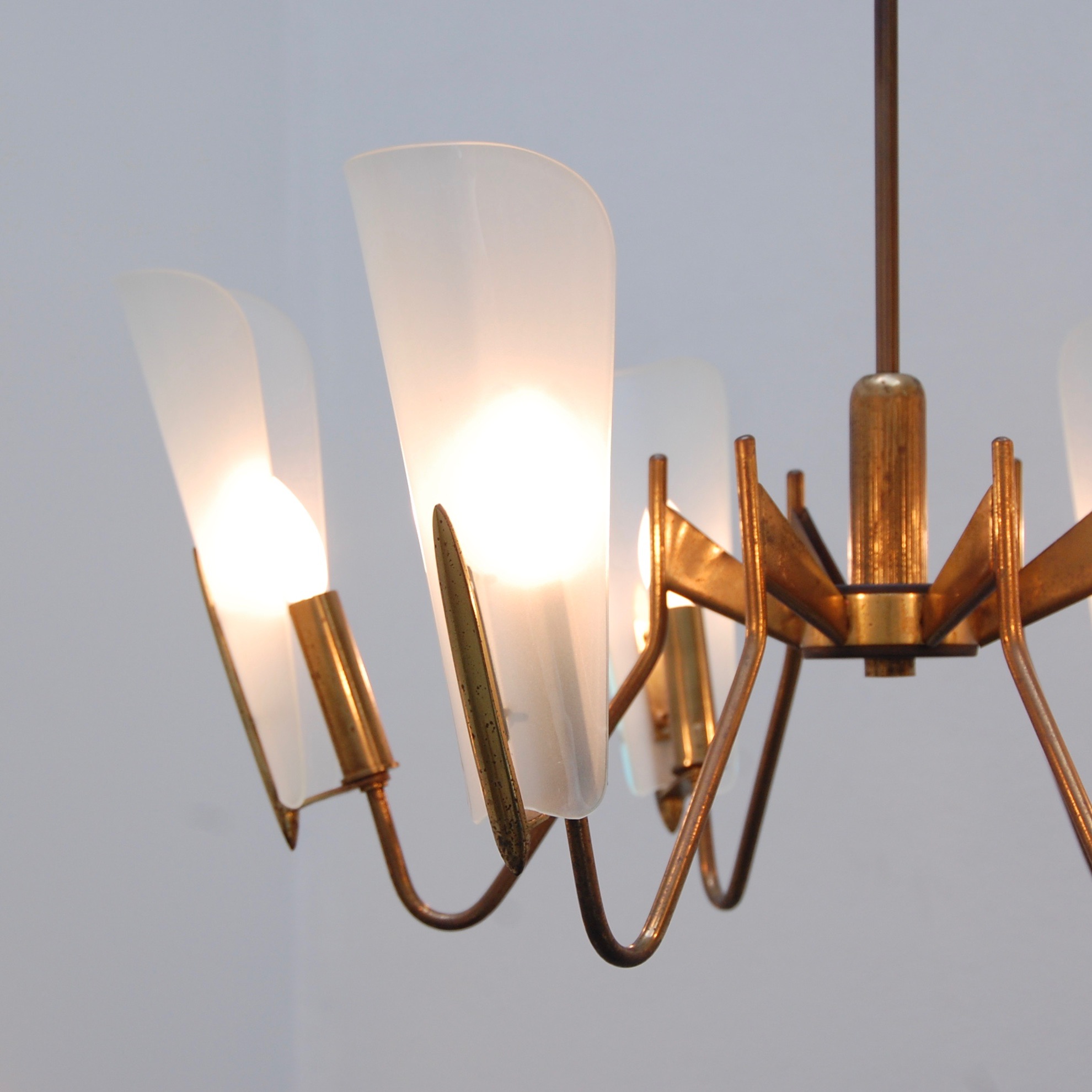 GlassLeafChandelier11.jpeg