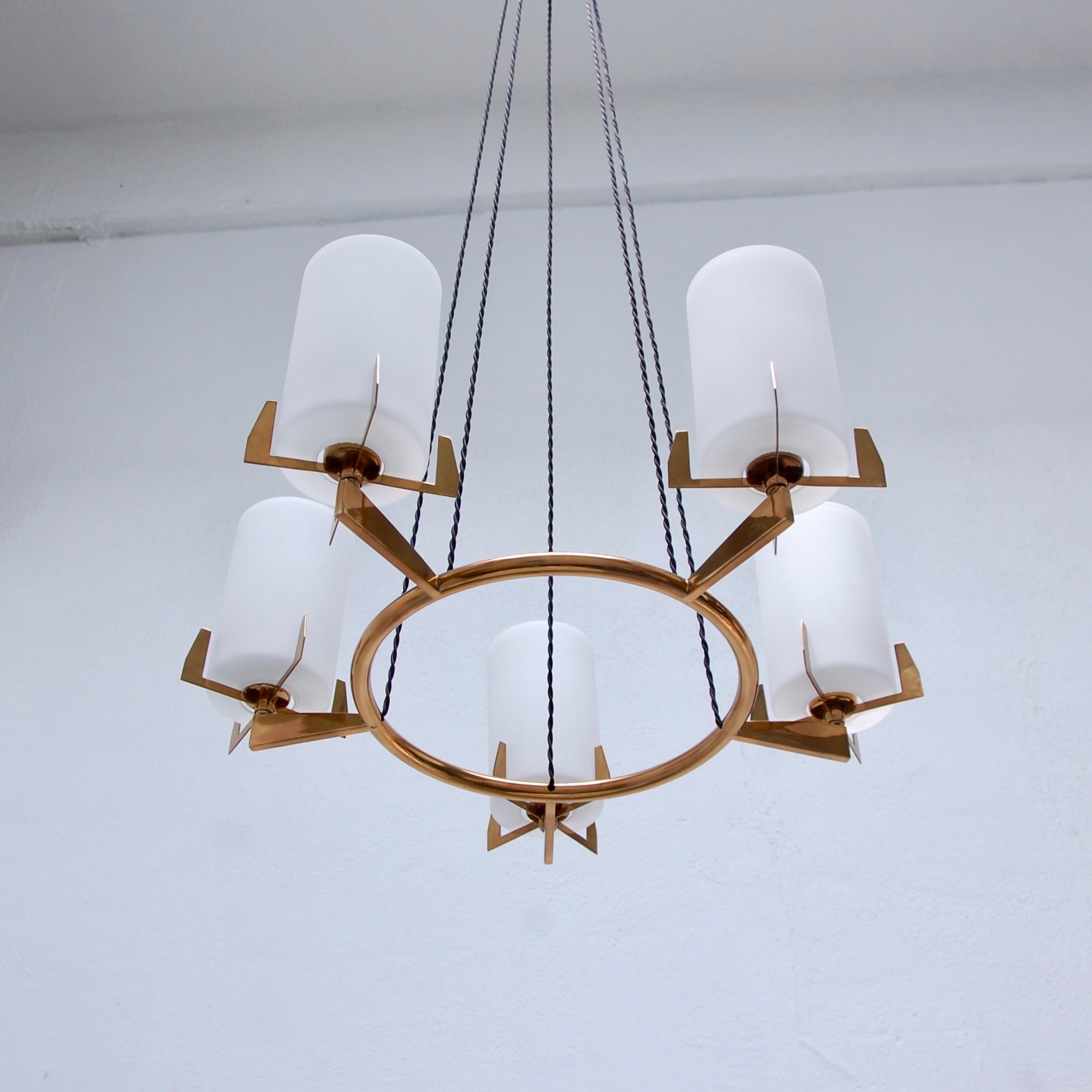 ItalianCircularChandelier7.jpeg