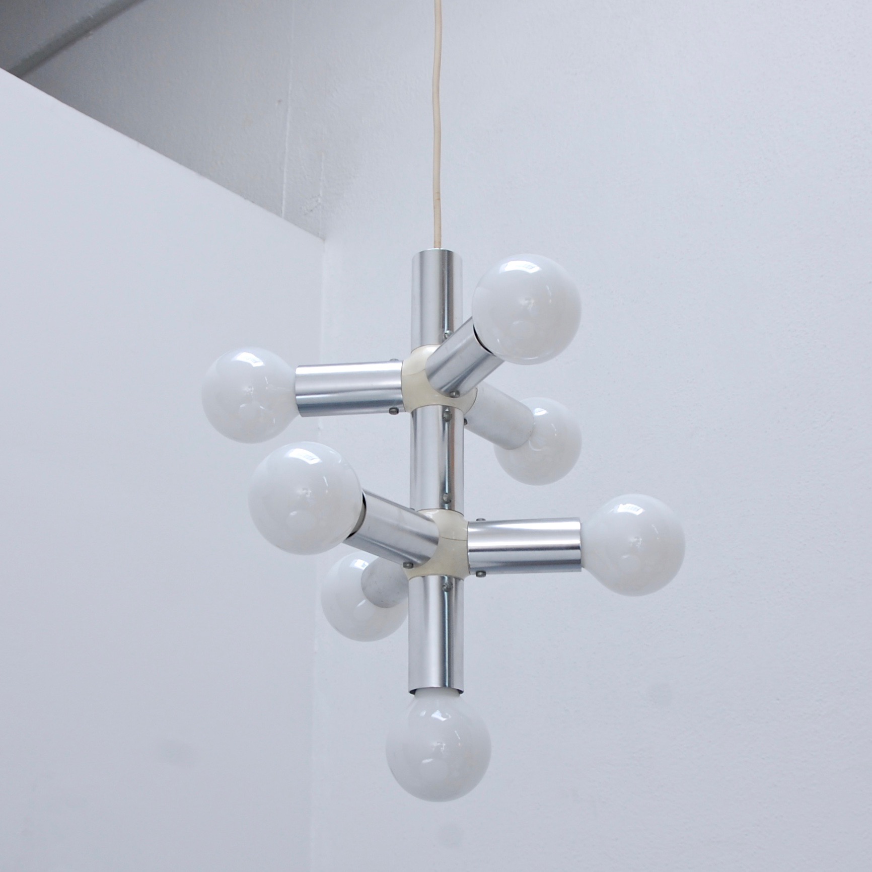 SmallModular60sItalianPendant5.jpeg
