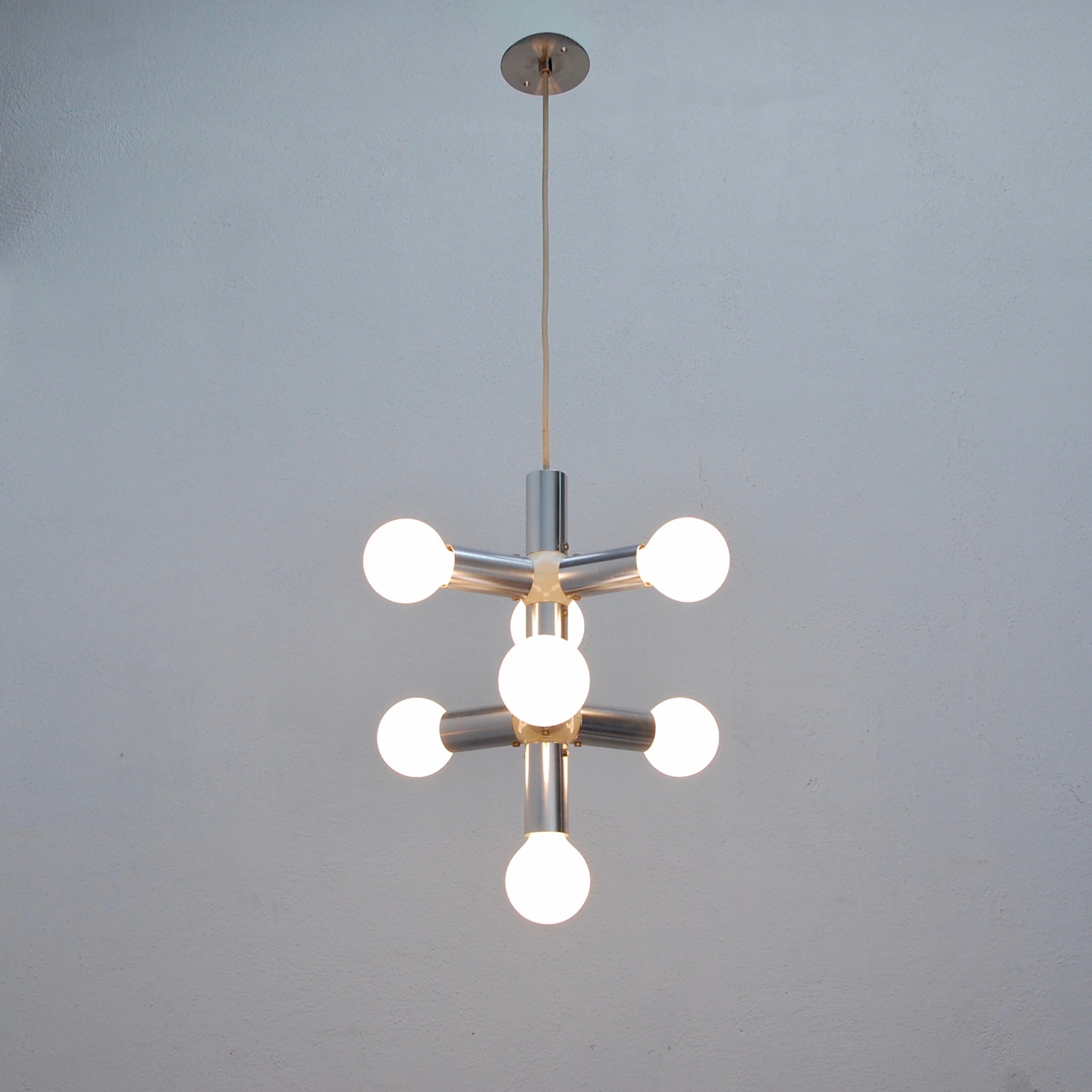 SmallModular60sItalianPendant7.jpeg