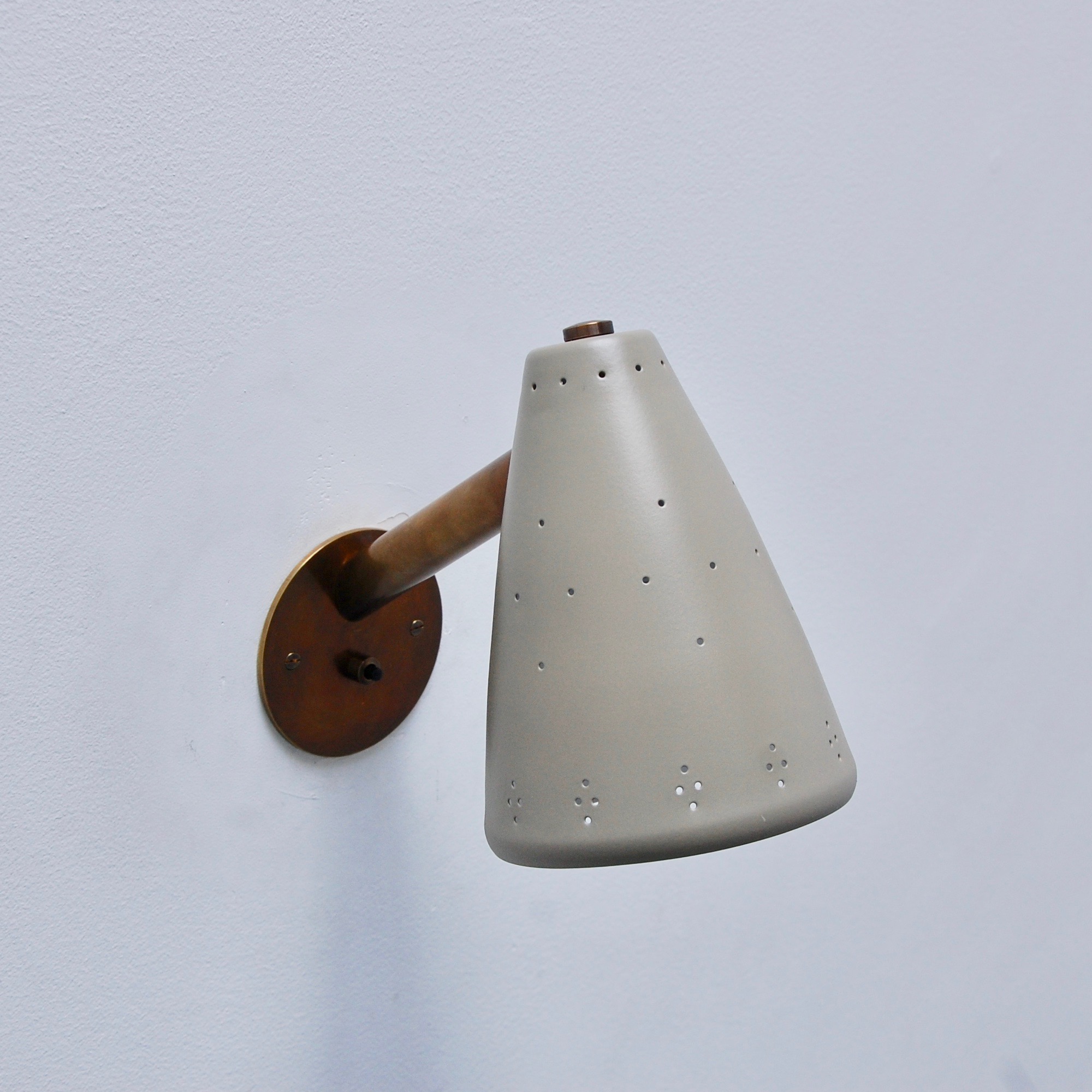 1950sAmericanPerforatedSconces11.jpeg