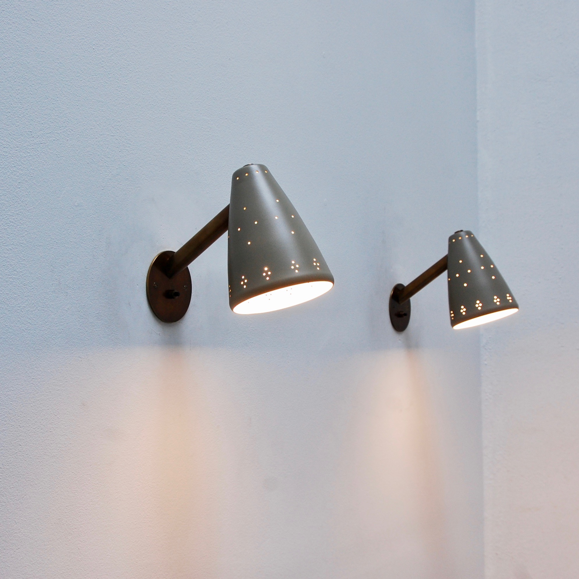 1950sAmericanPerforatedSconces12.jpeg