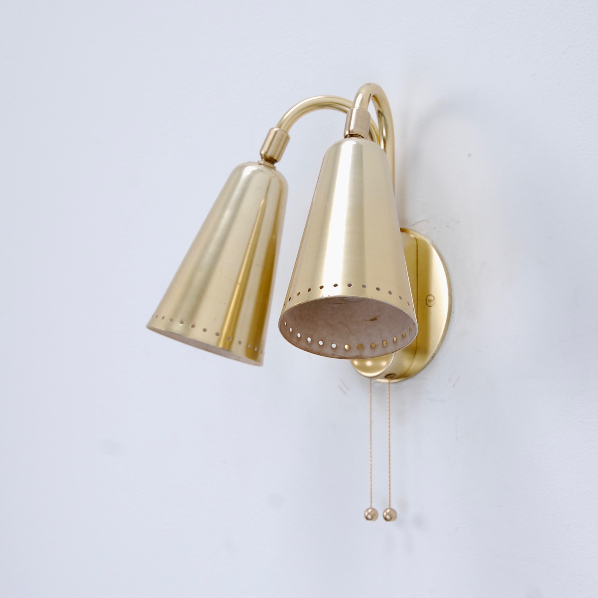DoubleShadeGermanSconces8.jpeg